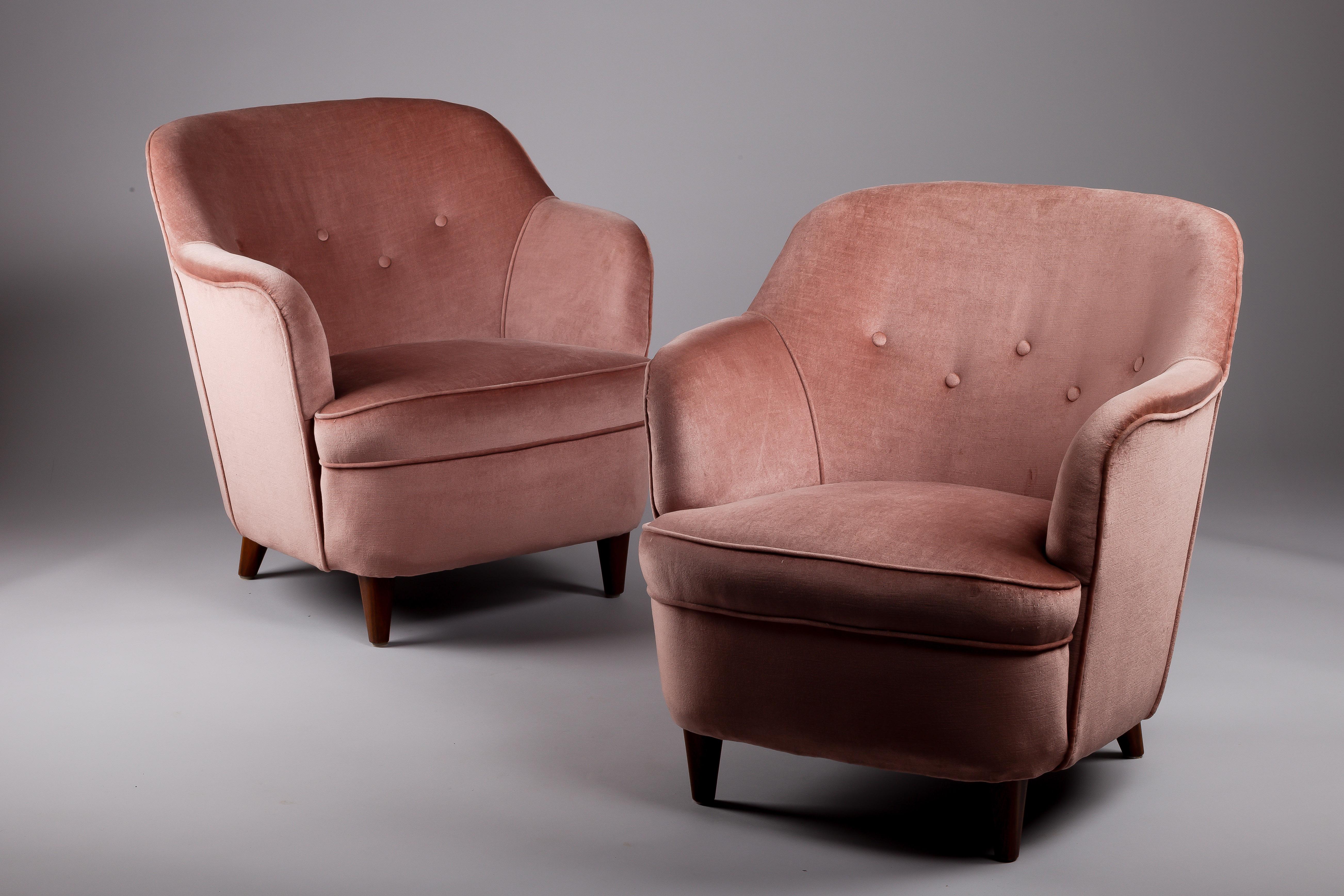 Paire de chaises longues finlandaises des années 1950 par Oy Paul Boman Ab en vente 1