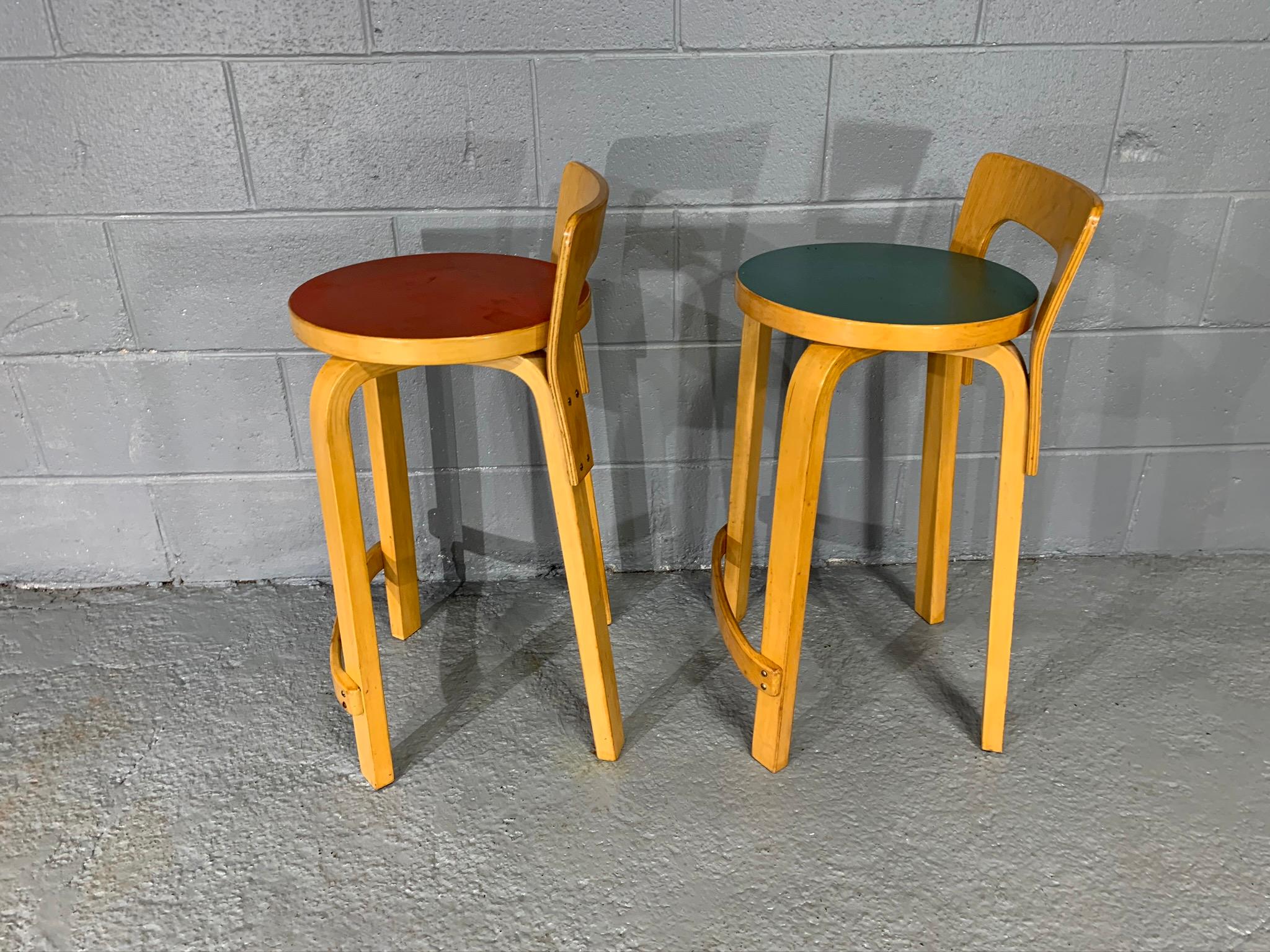 Pair of Finnish Mid-Century Modern Alvar Aalto Bar Stools / High Chair for Artek 3