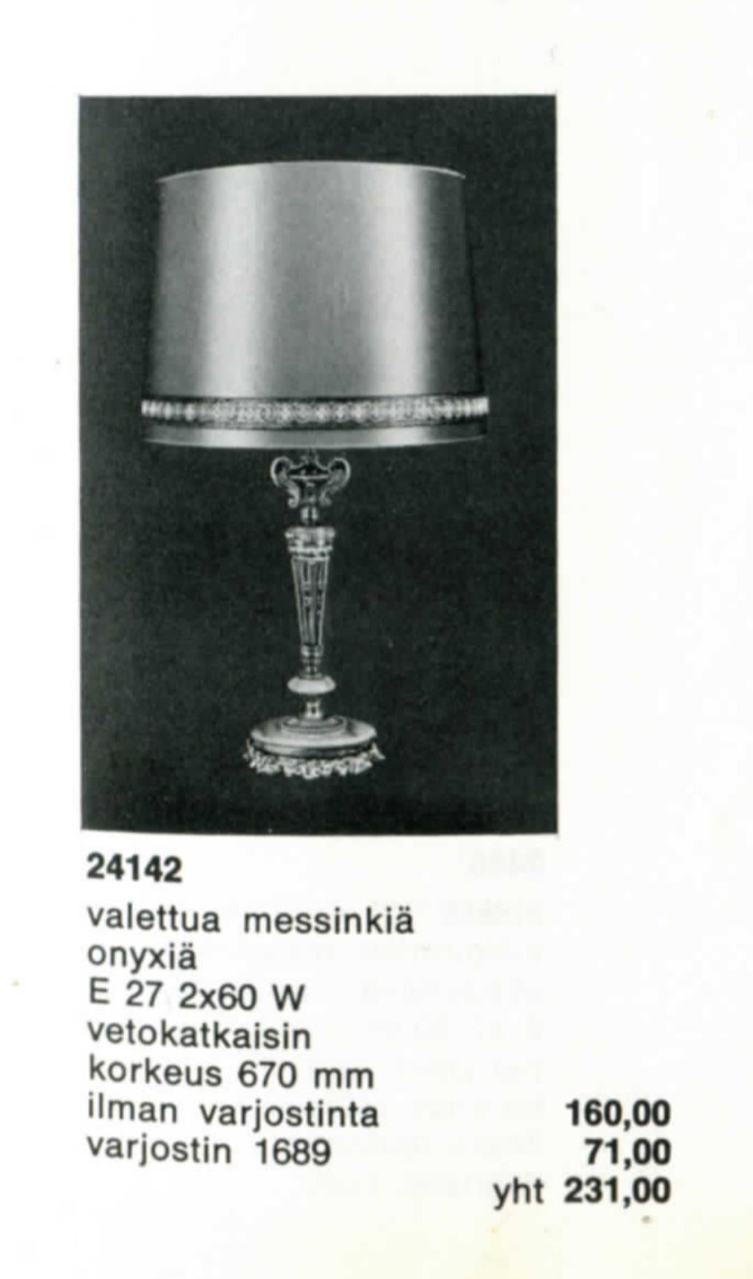 Paar finnische neoklassische Tischlampen, Messingguss und grüner Onyx, Valinte 1970er im Angebot 7