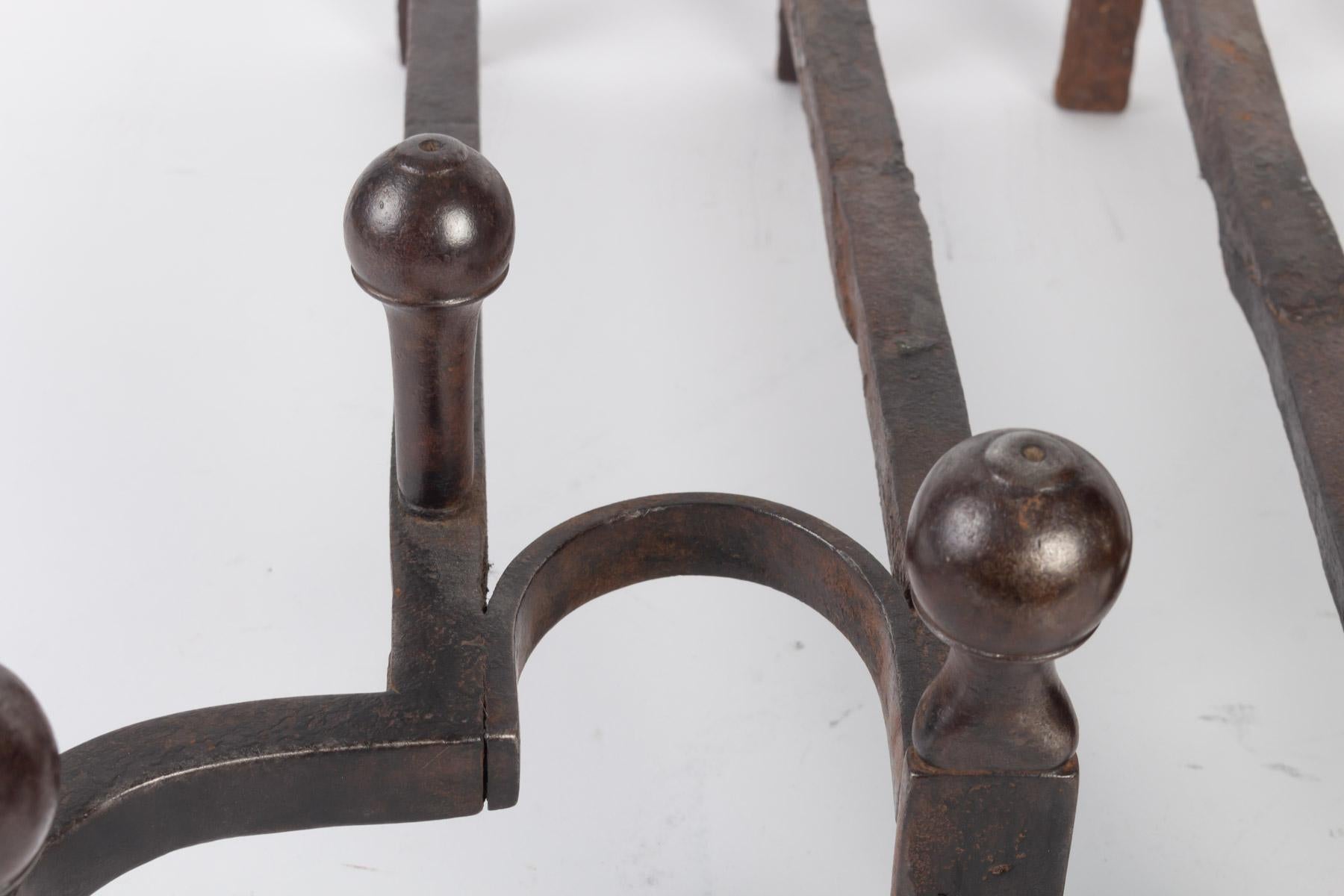 Napoleone III Coppia di cani da camino in bronzo patinato, XIX secolo in vendita