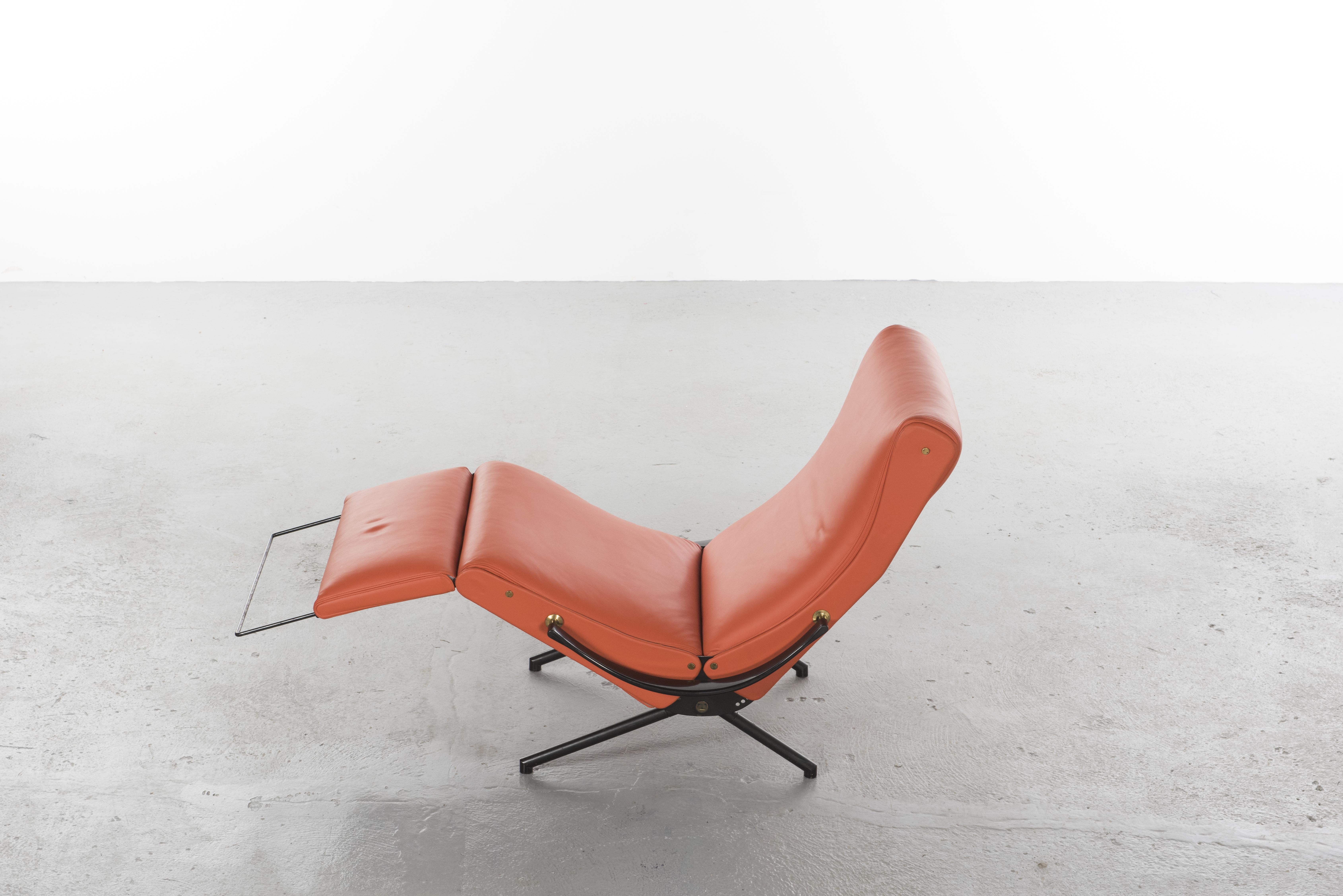 Pair of First Edition P40 Lounge Chair Leather by Osvaldo Borsani for Tecno 4