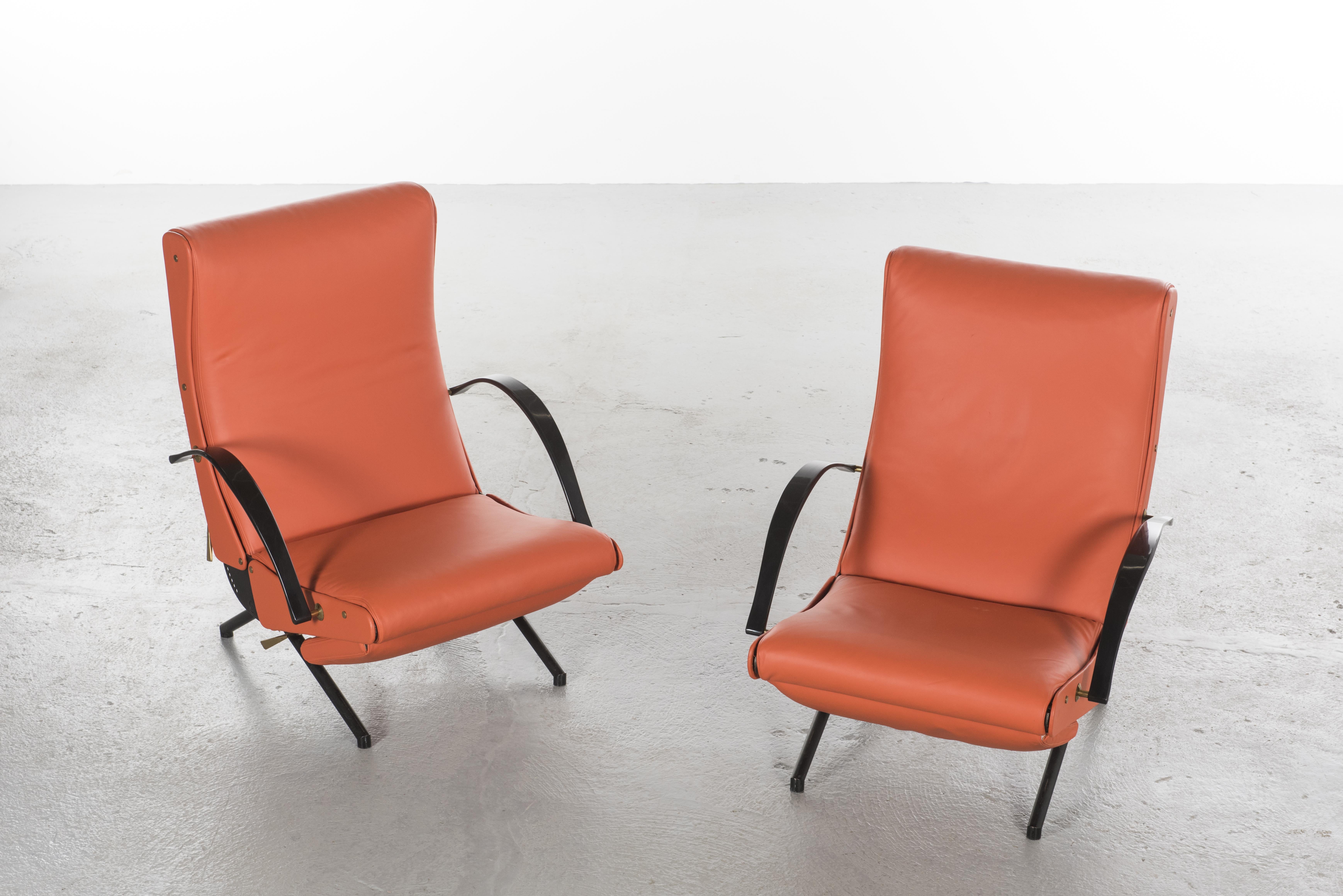 Italian Pair of First Edition P40 Lounge Chair Leather by Osvaldo Borsani for Tecno