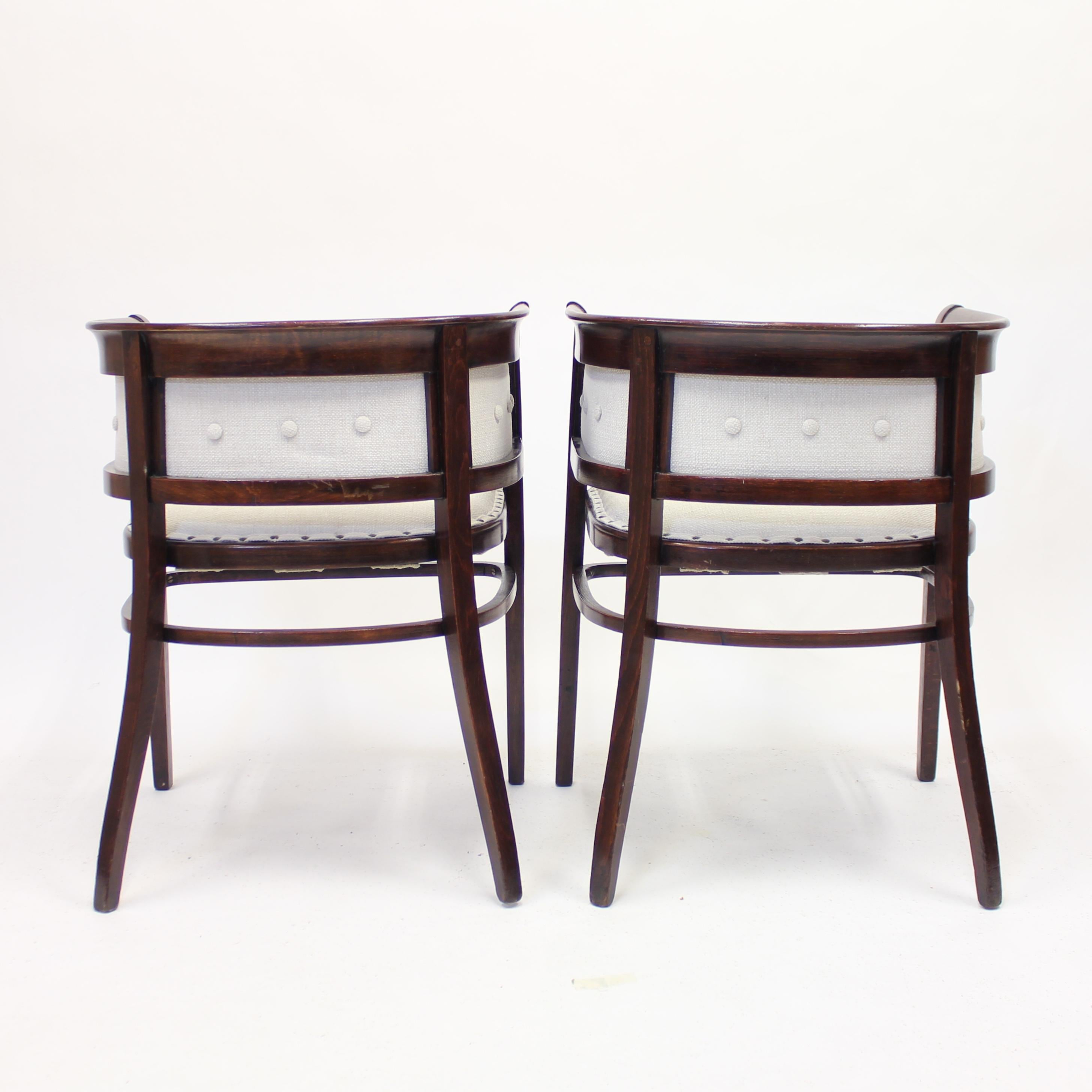 Pair of Fischel Armchairs, in the Style of Josef Hoffmann, Early 20th Century For Sale 3