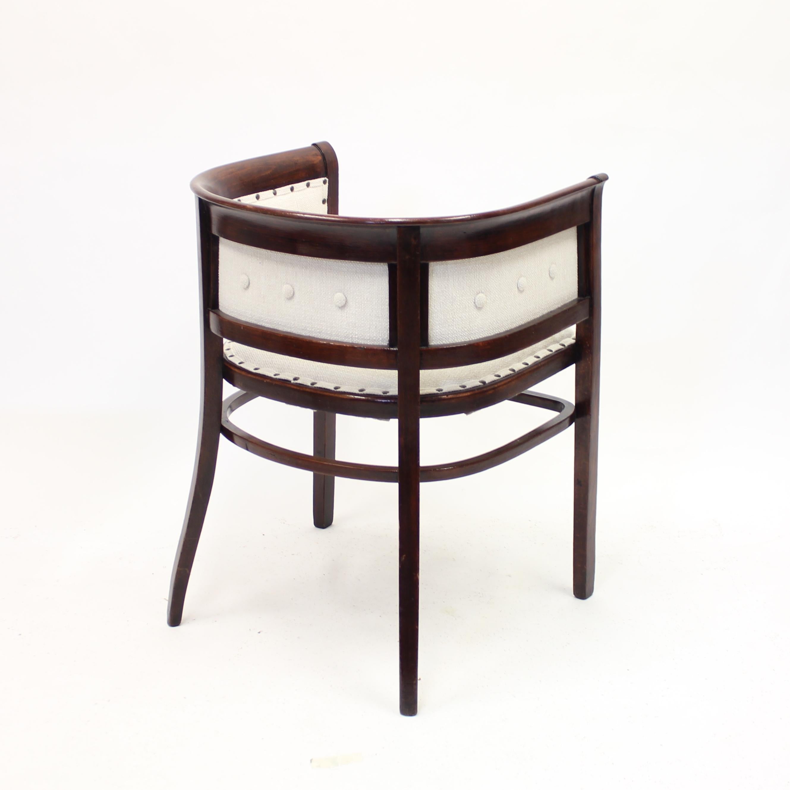 Pair of Fischel Armchairs, in the Style of Josef Hoffmann, Early 20th Century 10
