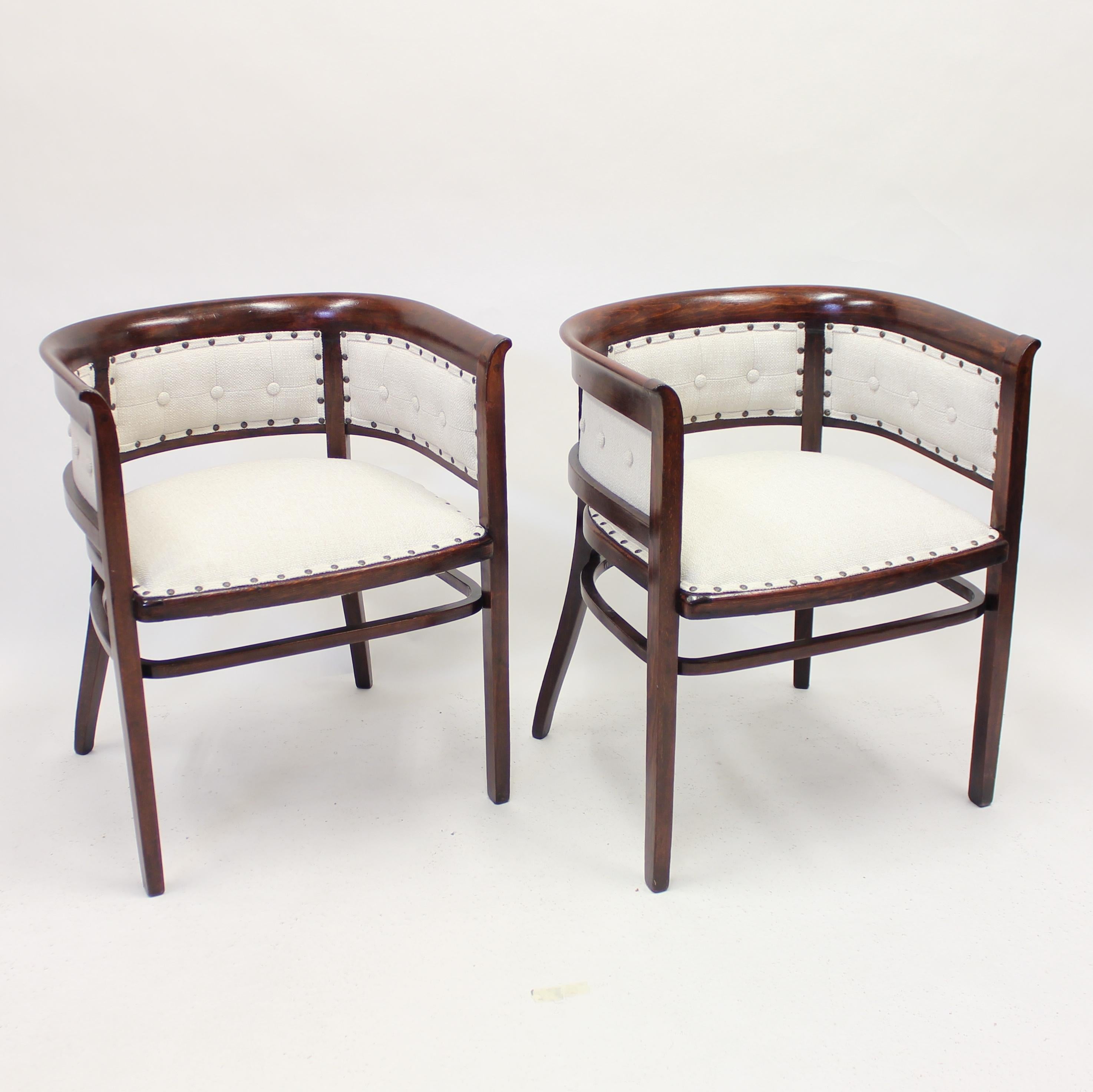 Vienna Secession Pair of Fischel Armchairs, in the Style of Josef Hoffmann, Early 20th Century For Sale