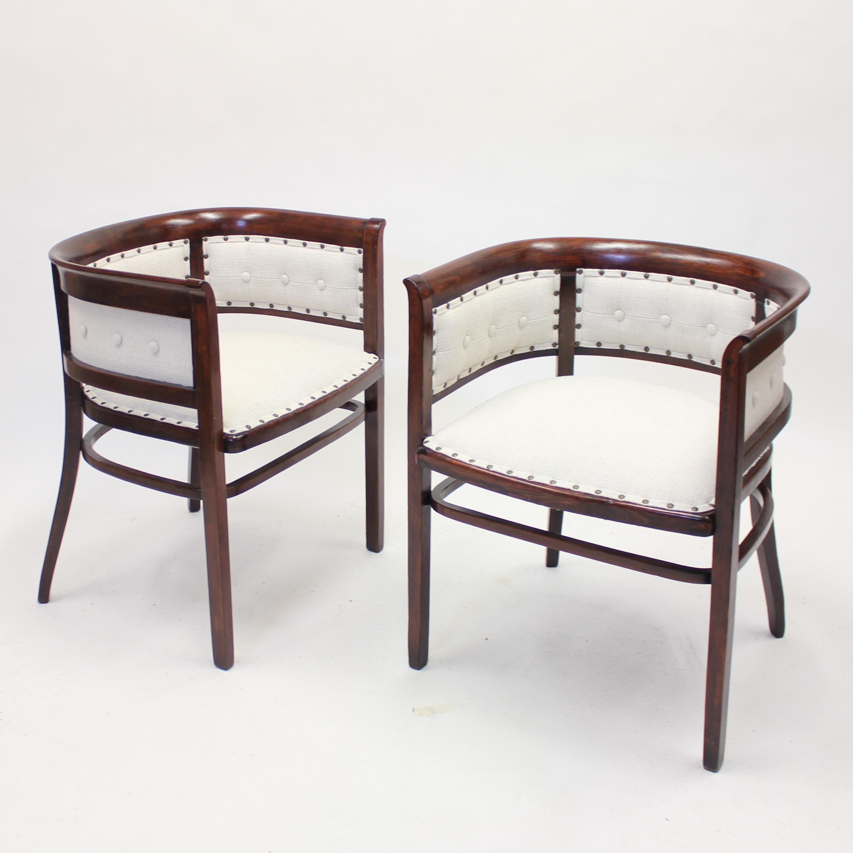 Pair of Fischel Armchairs, in the Style of Josef Hoffmann, Early 20th Century For Sale 1