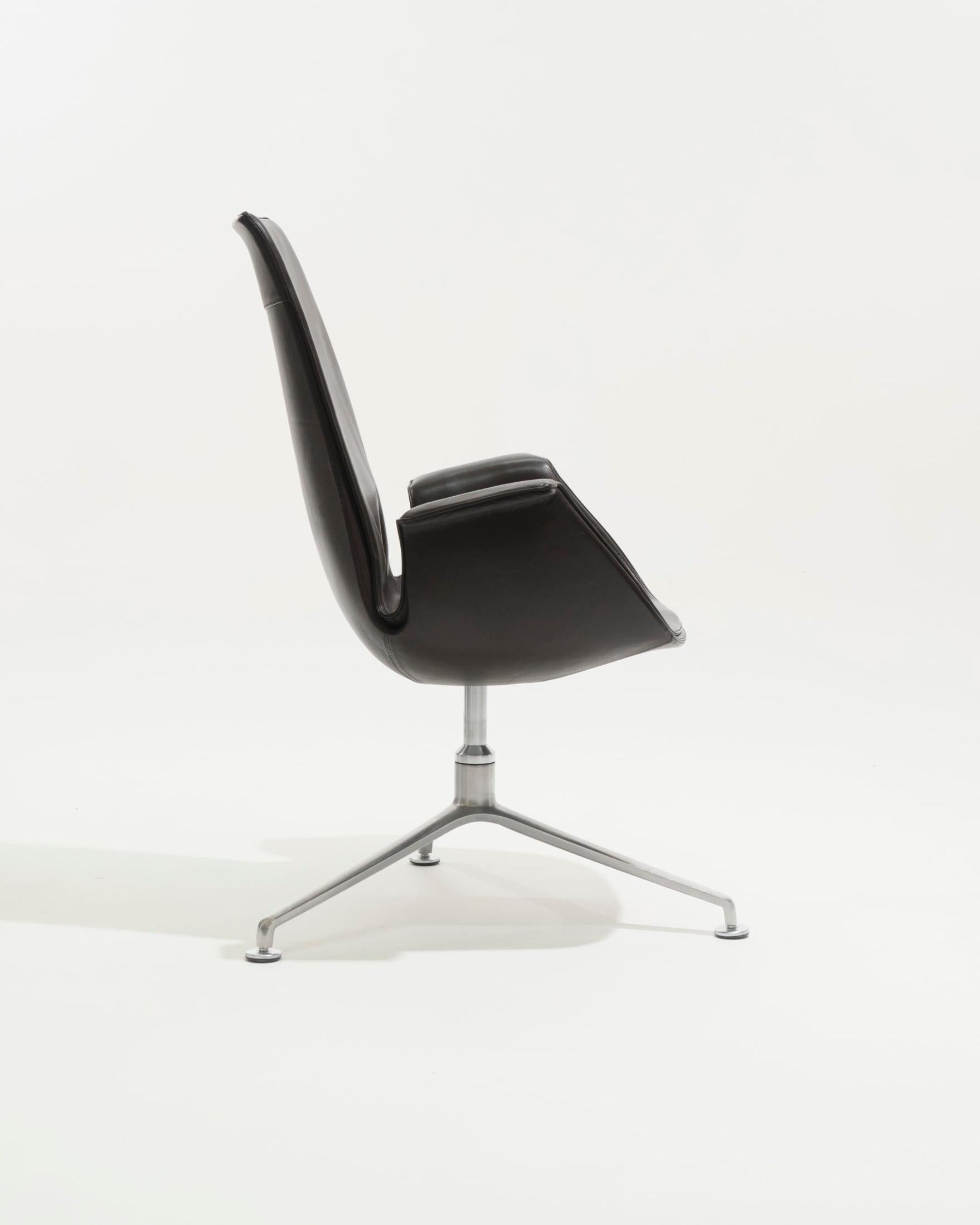 Pareja de sillones de cuero FK 6725, Knoll, Fabricius & Kastholmon, años 60 en venta 1