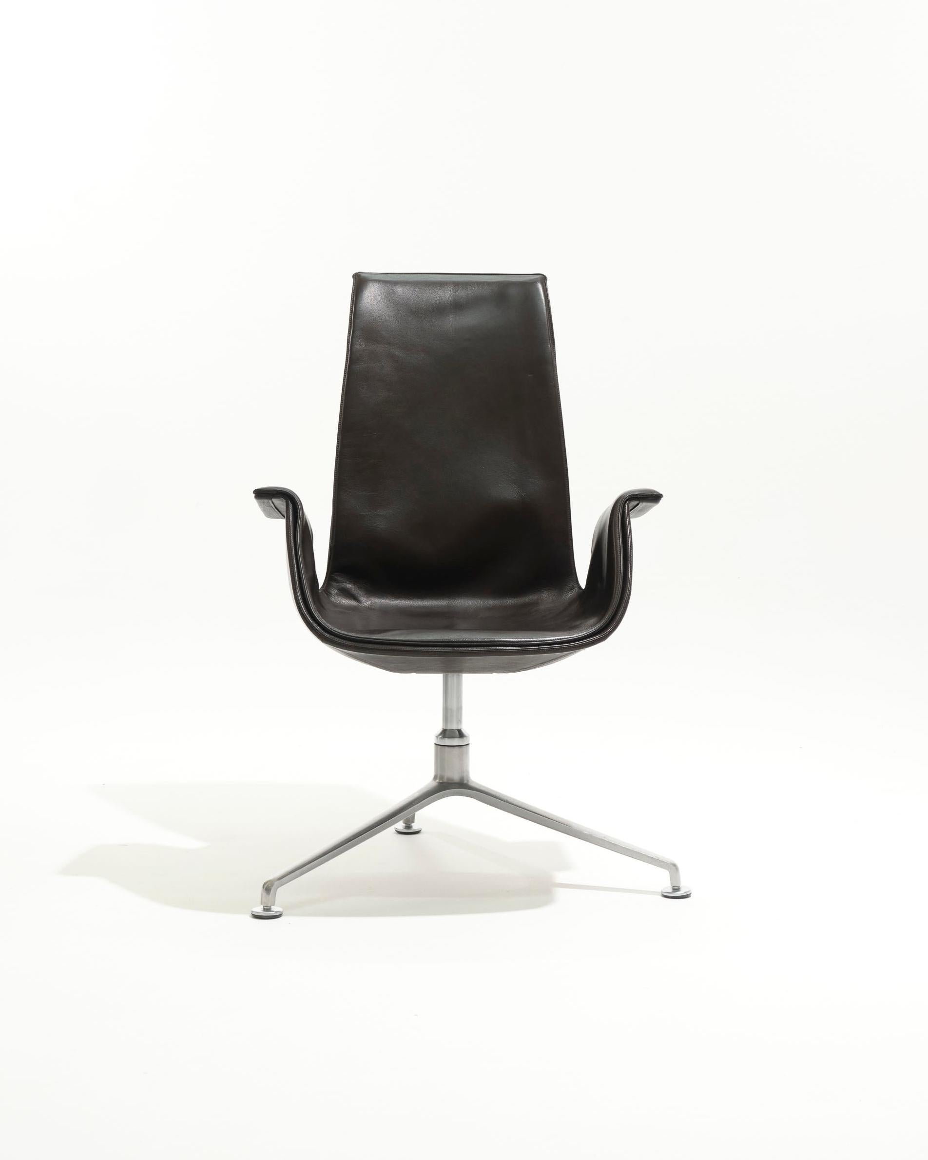 Pareja de sillones de cuero FK 6725, Knoll, Fabricius & Kastholmon, años 60 en venta 3