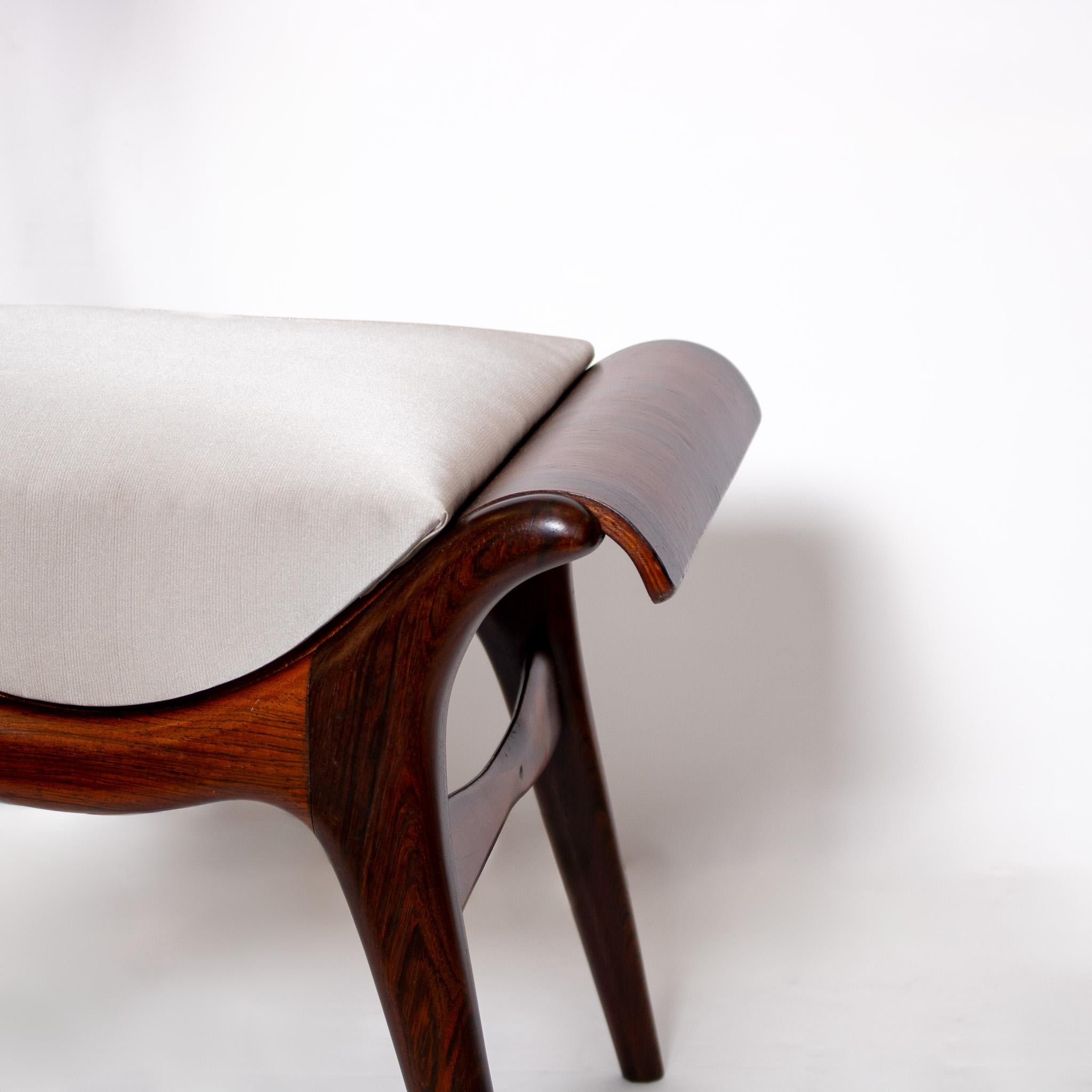 Paar flammende Esszimmerstühle von Dante la Torre für Pozzi, Italien im Angebot 2