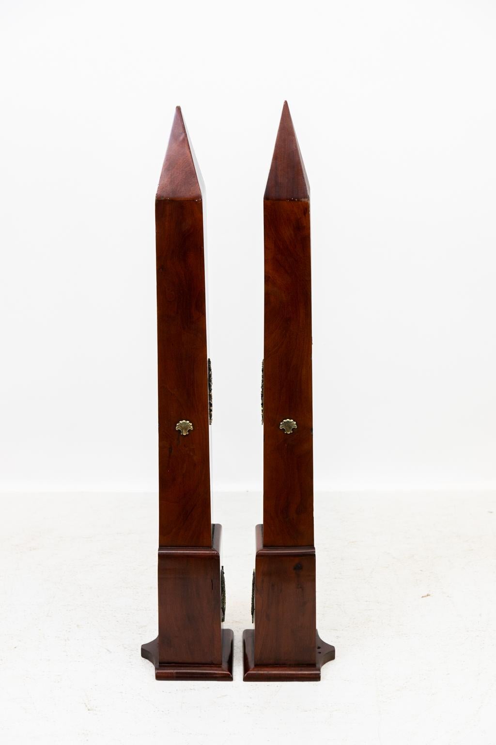 Pair of Flame Grained Mahogany Obelisks For Sale 3