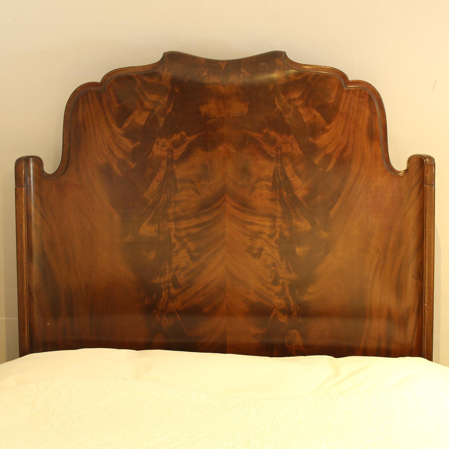 Pair of Flame Mahogany Antique Beds WP40 1