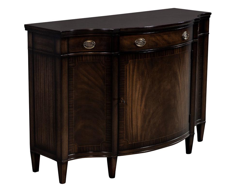 American Pair of Flamed Mahogany Commode Chests