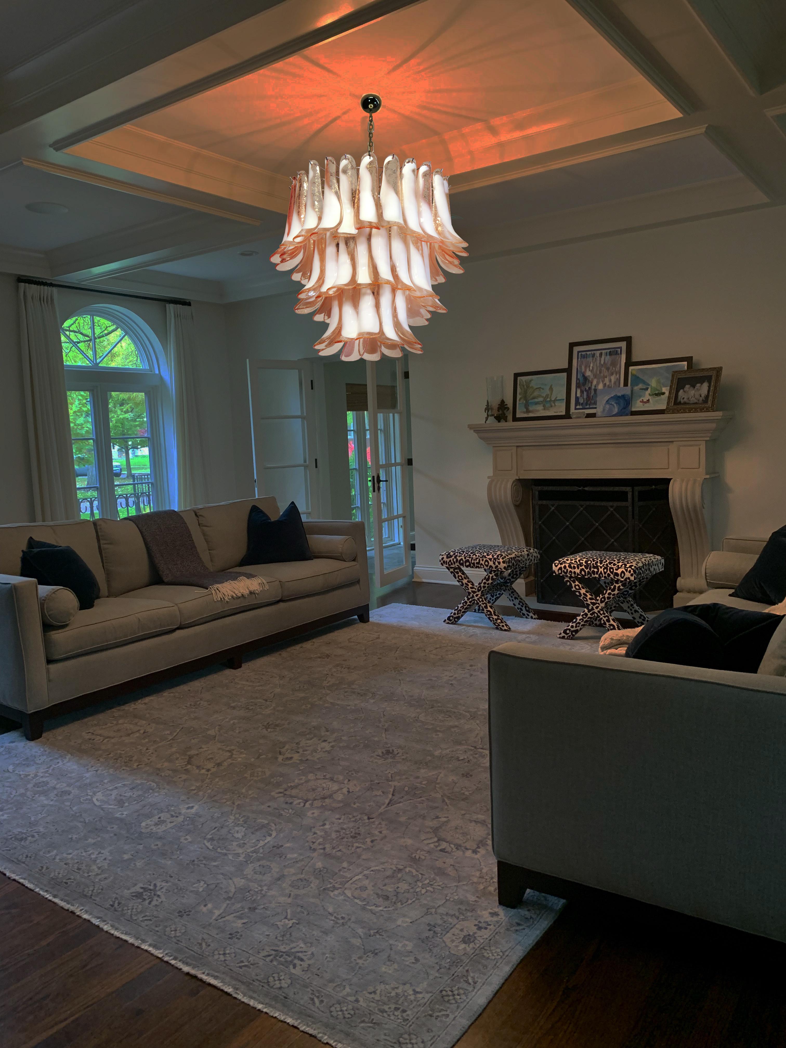 Pair of 'Flamingo' Italian Petal Chandeliers, Murano 13