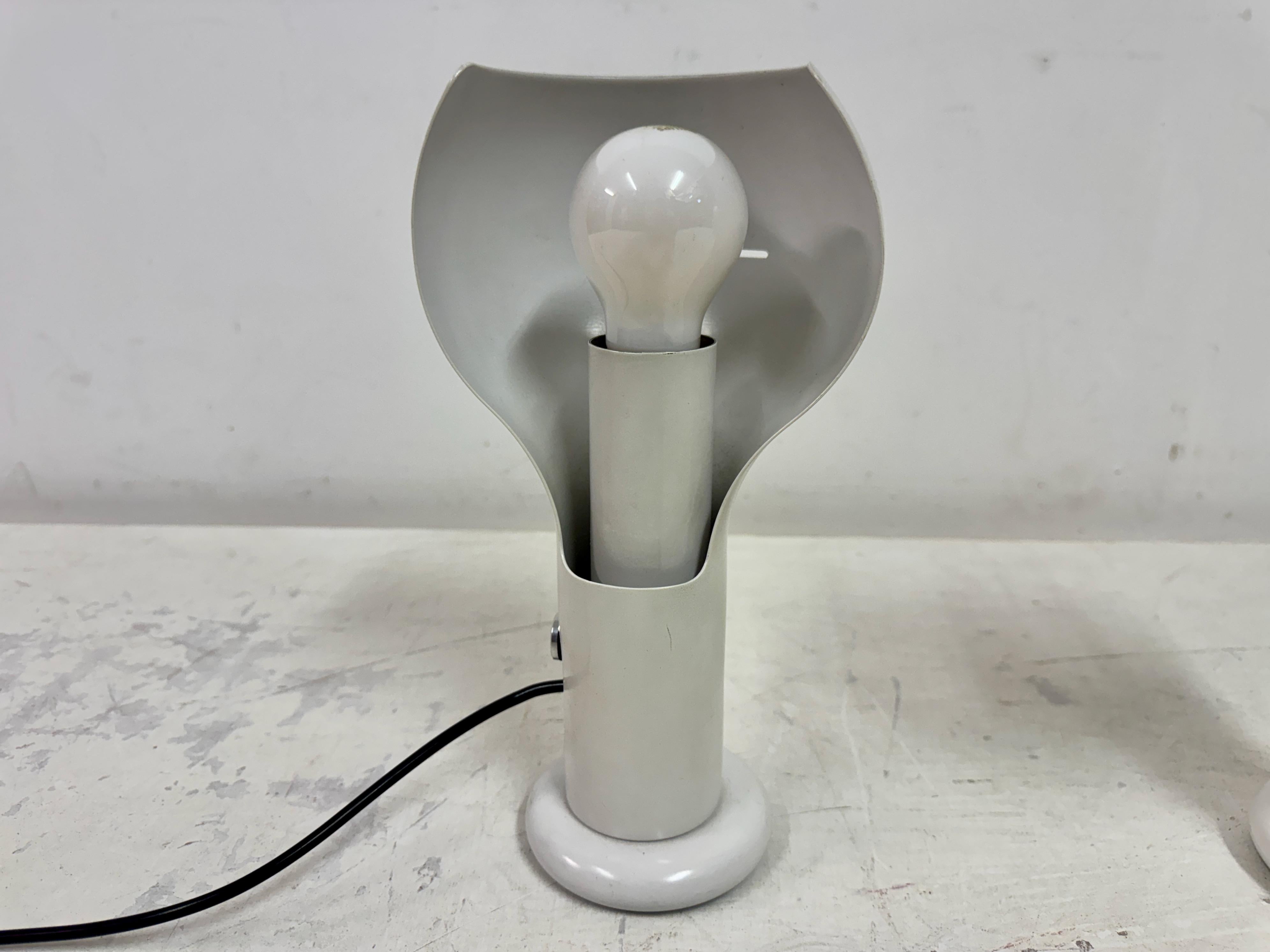 Metal Pair of 'Flash' Model 2207 Table Lamps by Joe Colombo for O-Luce, Italy, 1960s For Sale