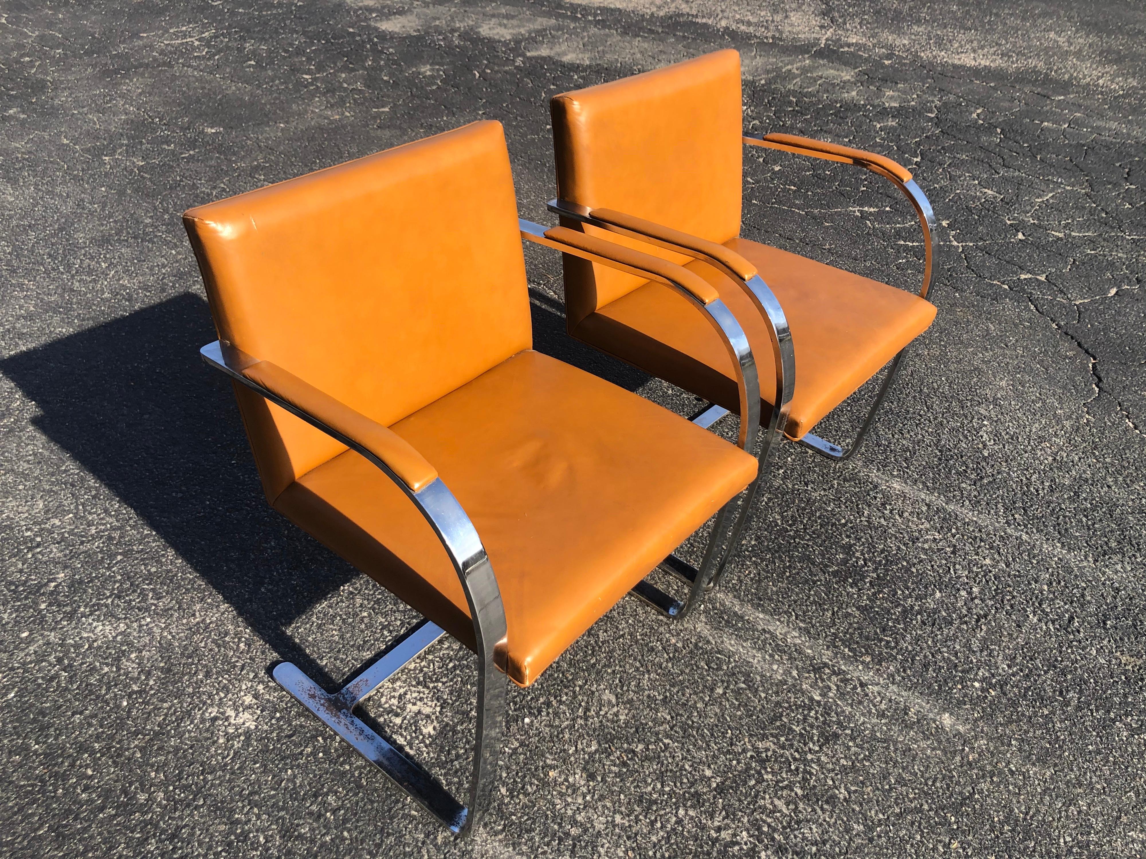 Pair of Flat Bar Brno Chairs in the Style of Ludwig Mies van der Rohe In Fair Condition In Redding, CT