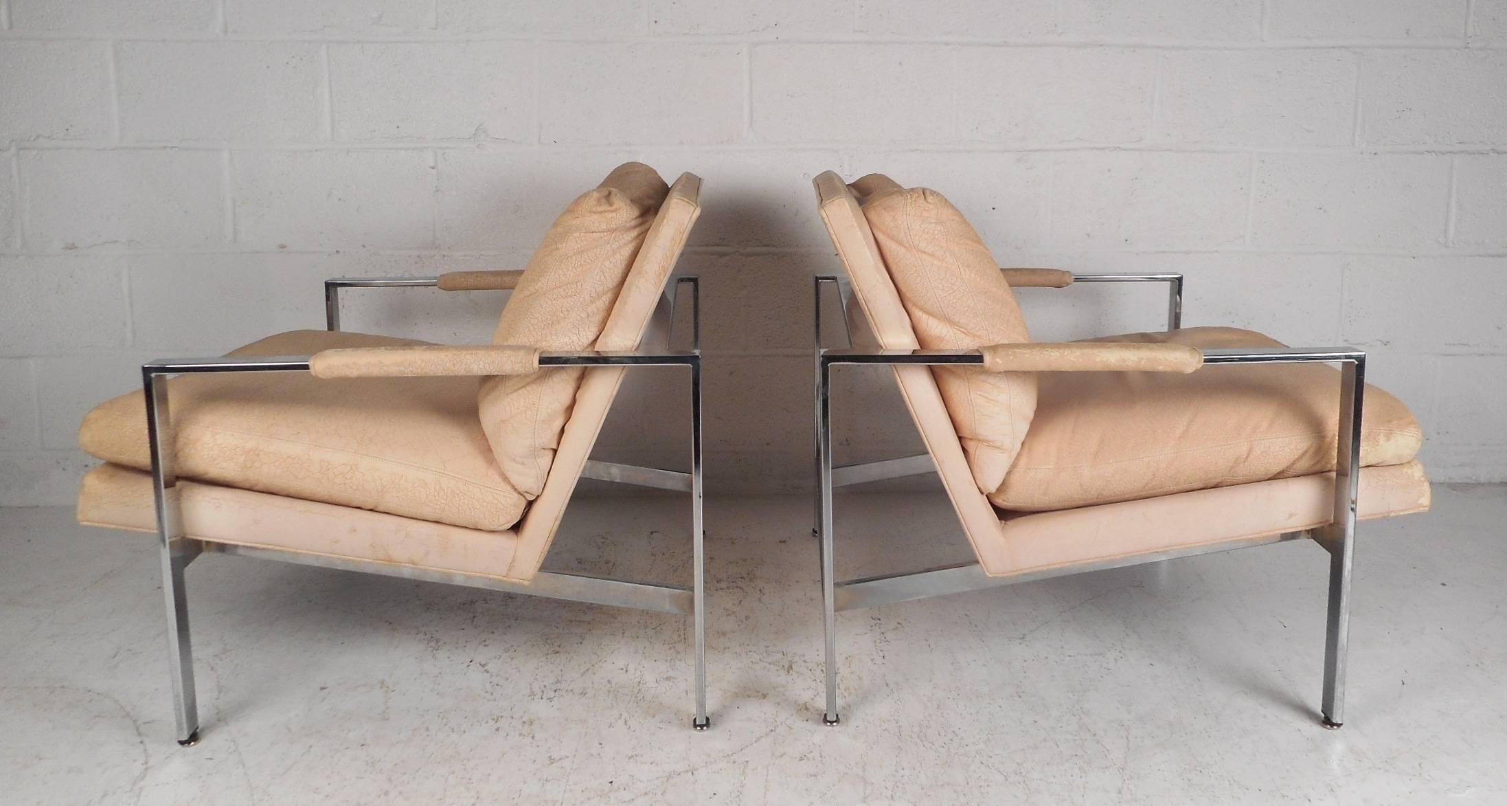 Paire de fauteuils de salon chromés de bar plats de Milo Baughman pour Thayer Coggin Bon état - En vente à Brooklyn, NY