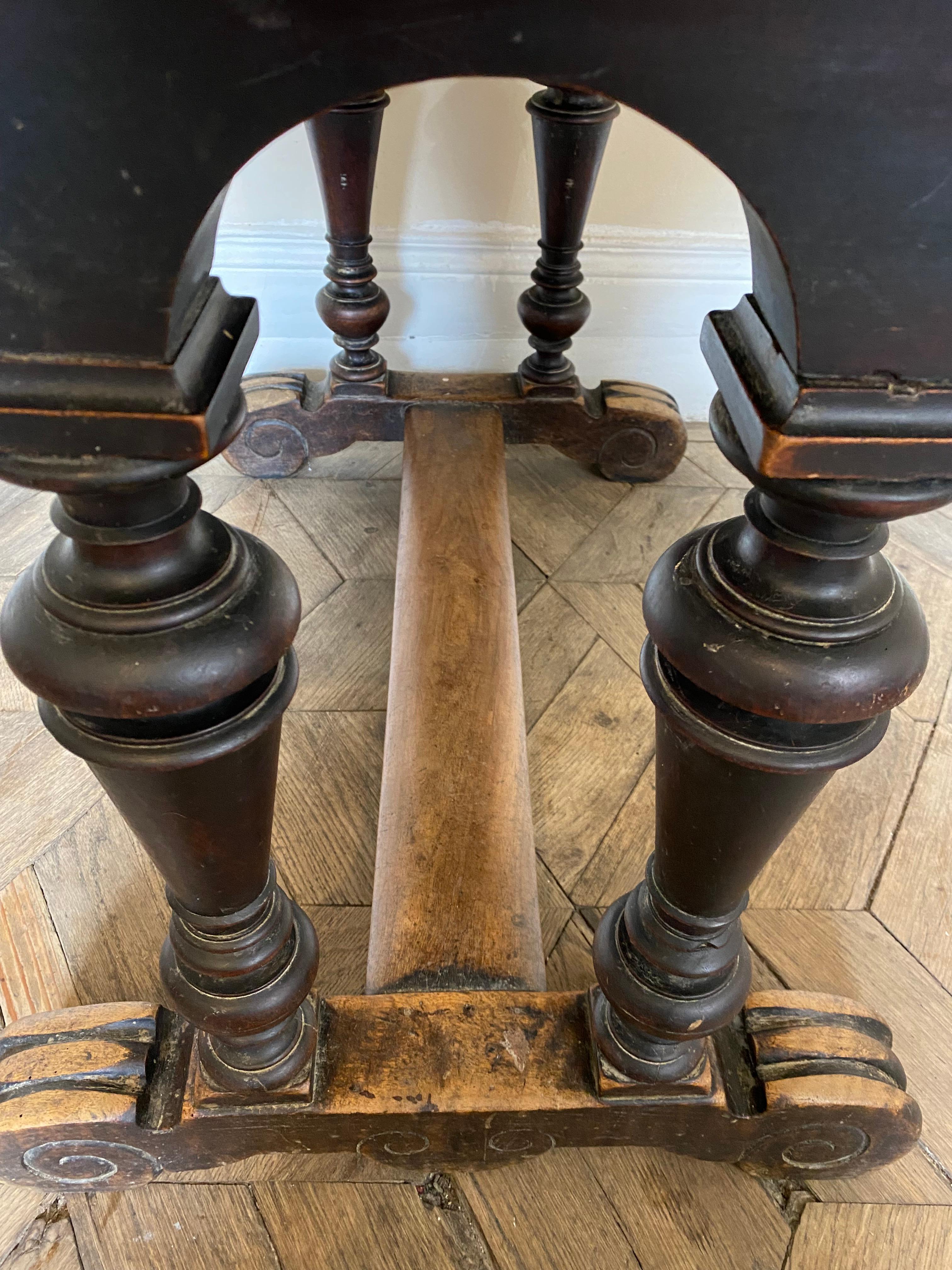Pair of Flemish Estaminet Table - Late 18th - France Or Belgium For Sale 6