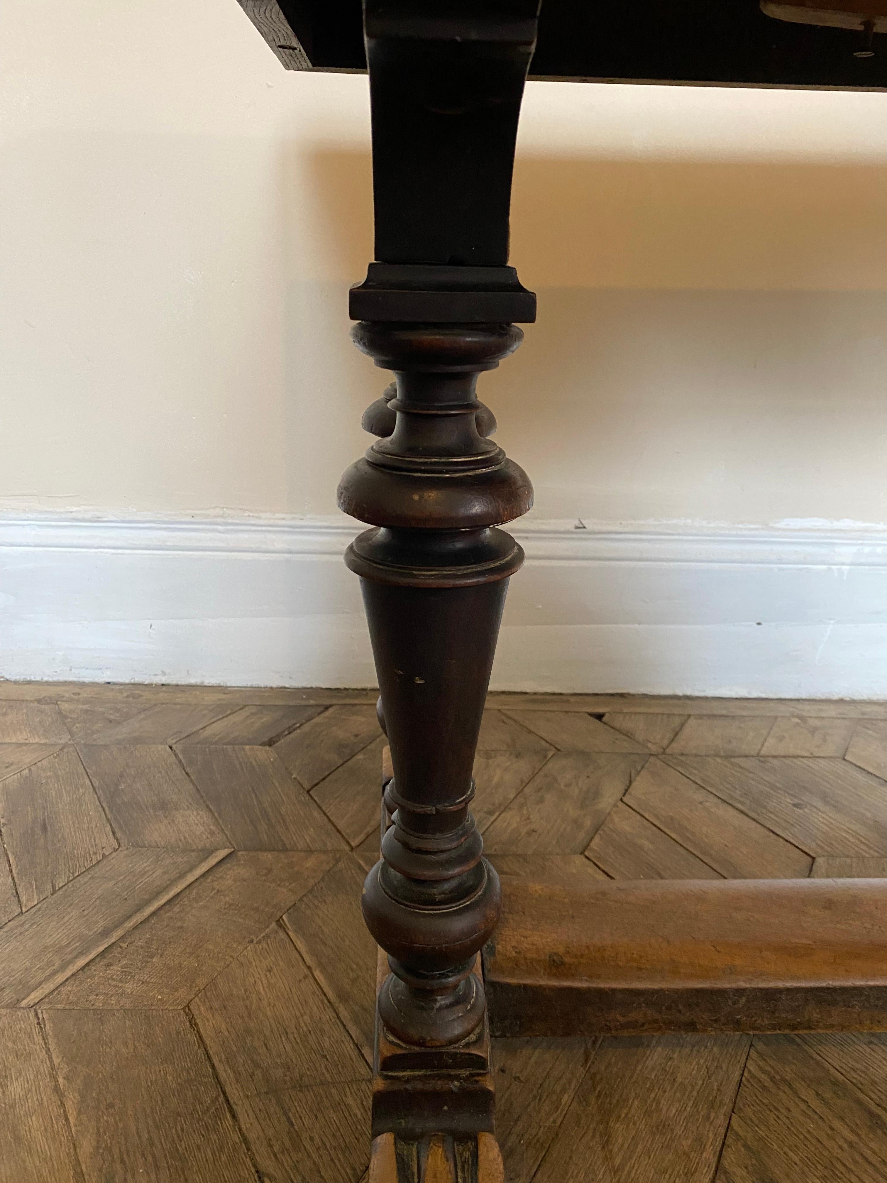 Bois Paire de tables d'estaminet Flemish - Fin 18ème - France ou Belgique en vente