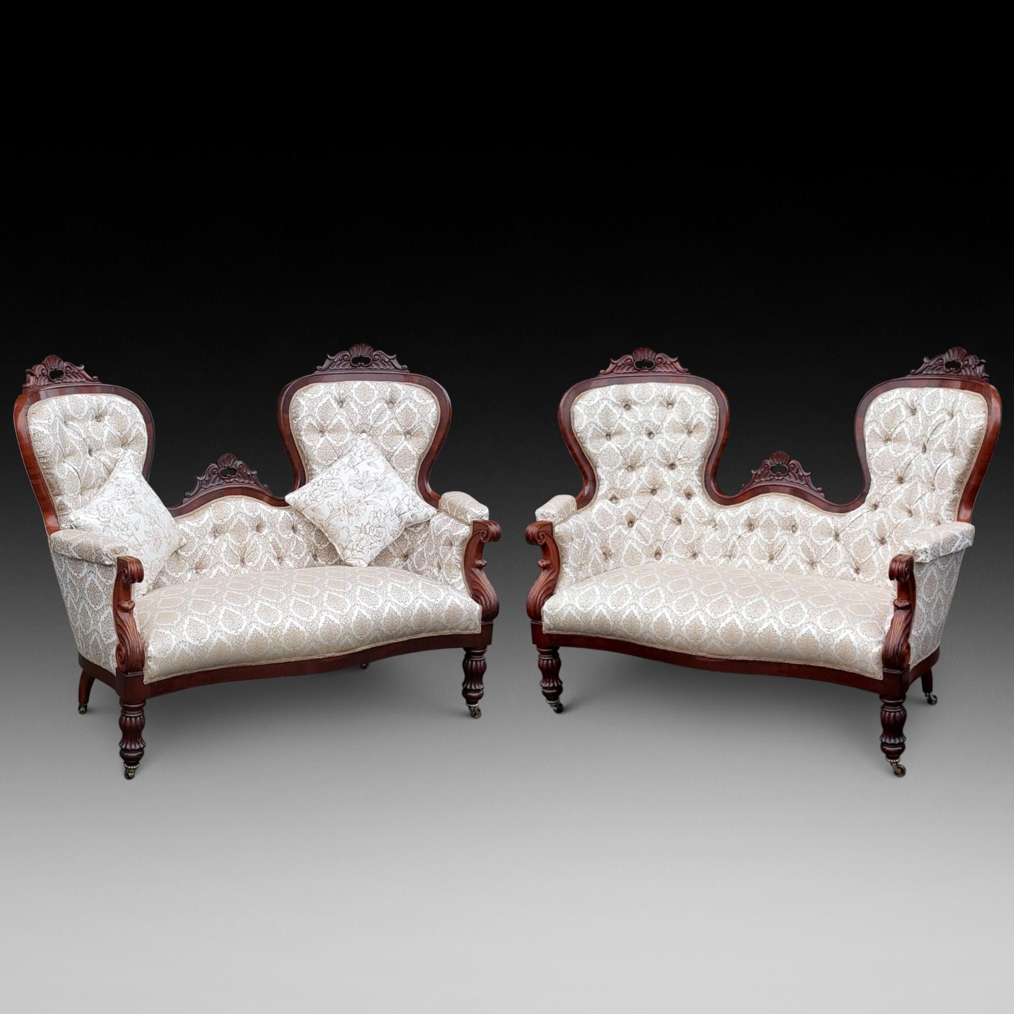 Belgian Pair of Flemish Mid 19thC Flame Mahogany Sofas For Sale