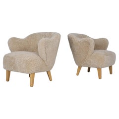 Pair of Flemming Lassen Ingeborg Chairs in Honey Sheepskin, Asko 1950s