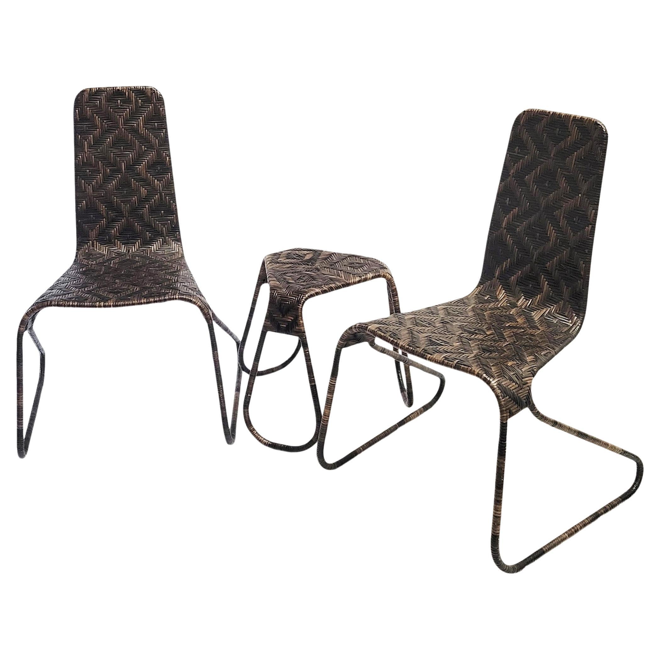Paire de chaises Flo et table d'appoint par Patricia Urquiola pour Driade en vente