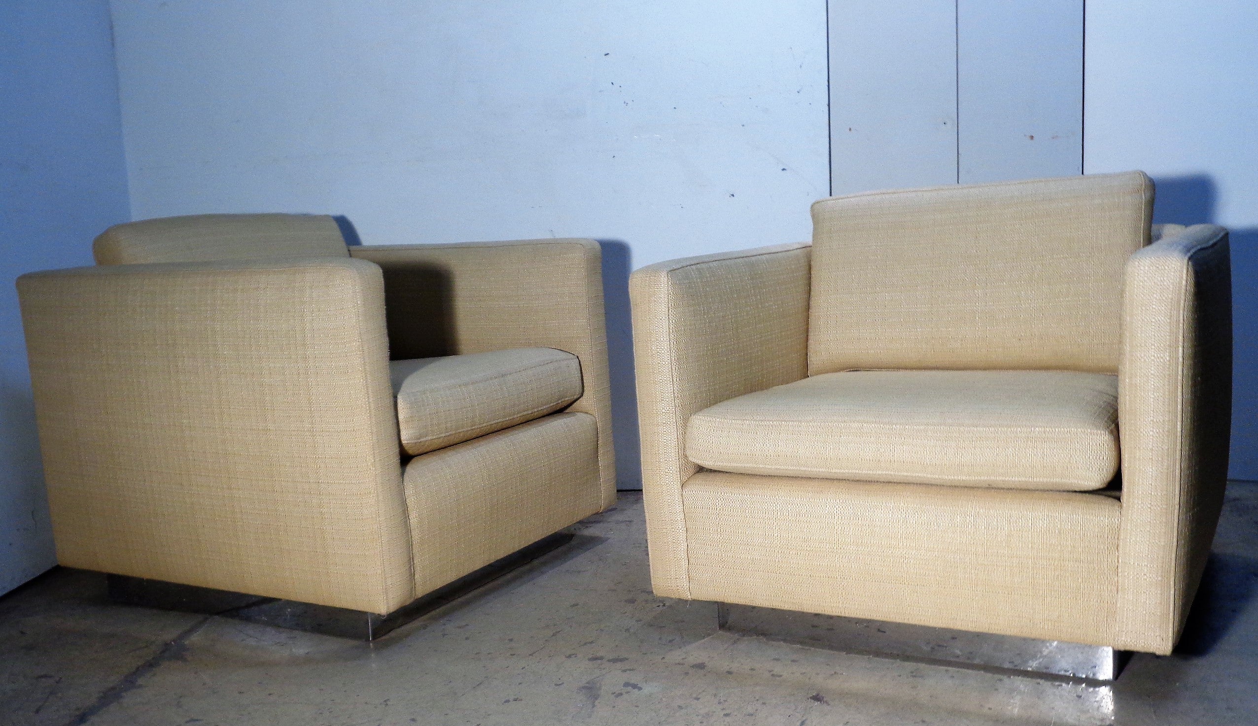 American Pair of Floating Cube Lounge Chairs Style Milo Baughman