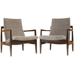 Pair of Floating Jens Risom Lounge Chairs