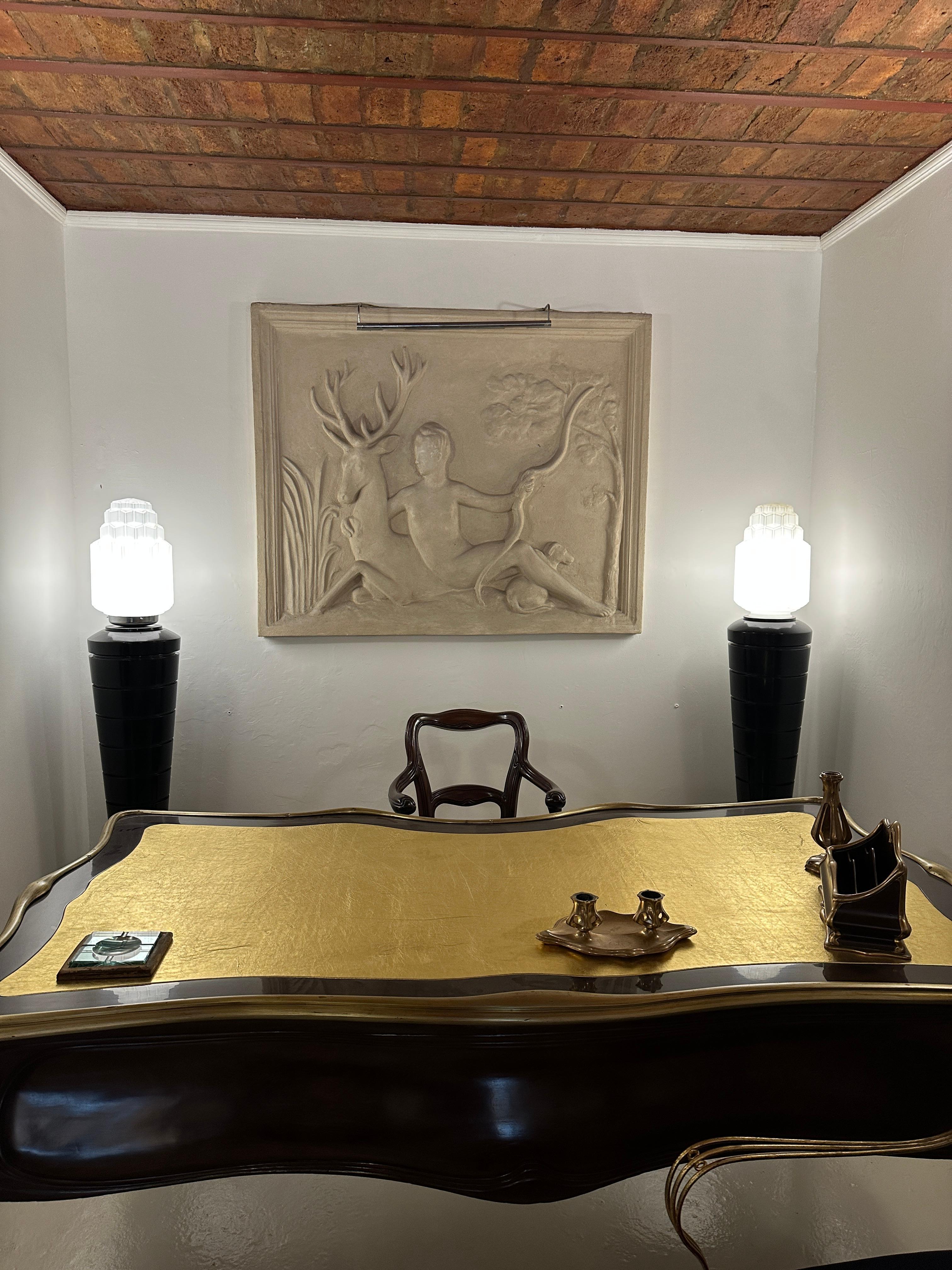 Lampada da terra 

Materiale: ferro e bronzo
Francia
1930
Se vuoi vivere negli anni d'oro, queste sono le lampade da terra di cui il tuo progetto ha bisogno.
Siamo specializzati nella vendita di stili Art Deco e Art Nouveau dal 1982.
Premendo