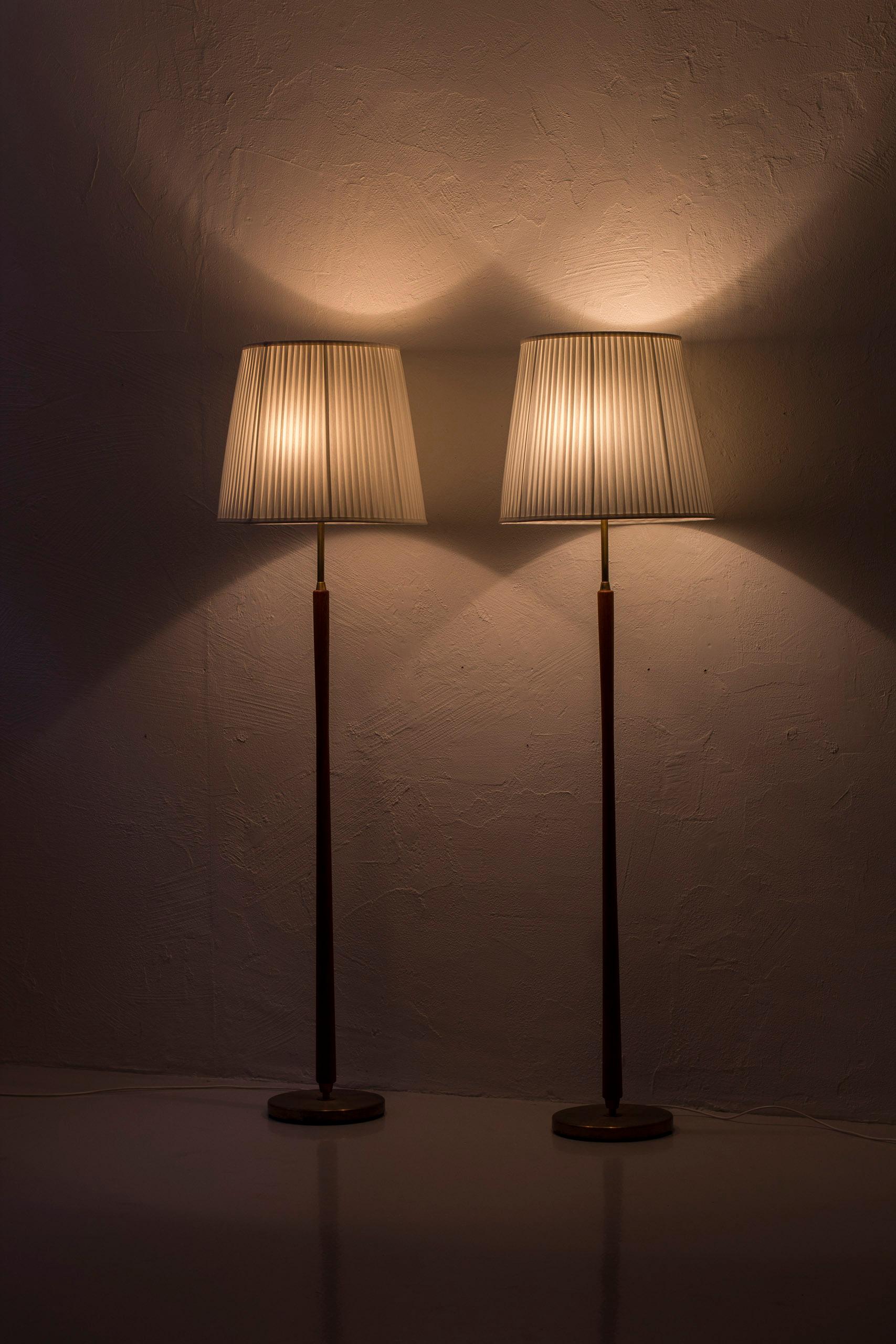 Pair of floor lamps attributed to Hans Bergström, by ASEA belysning. 1950s For Sale 1