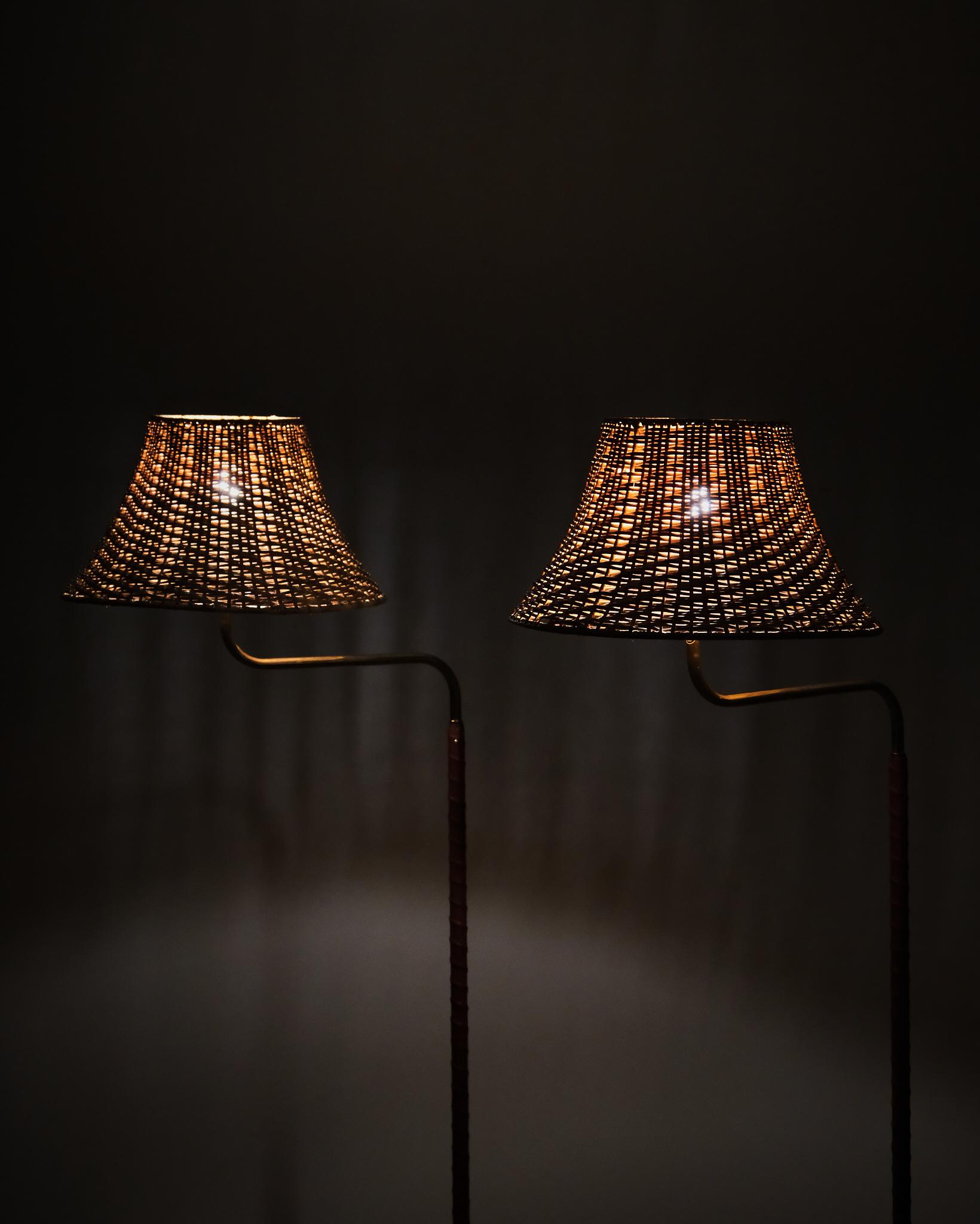 Coppia di lampade da terra di ASEA, Svezia, anni '50 in vendita 4