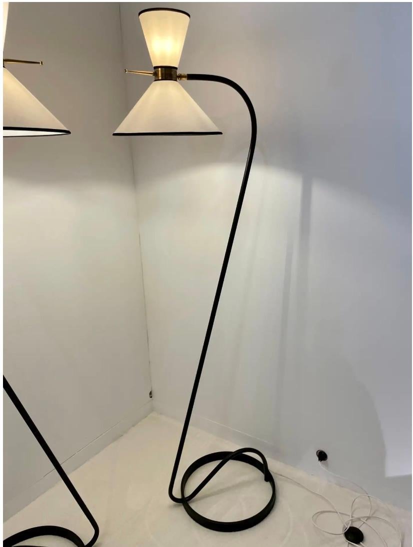 20ième siècle Paire de lampadaires de Lunel en vente