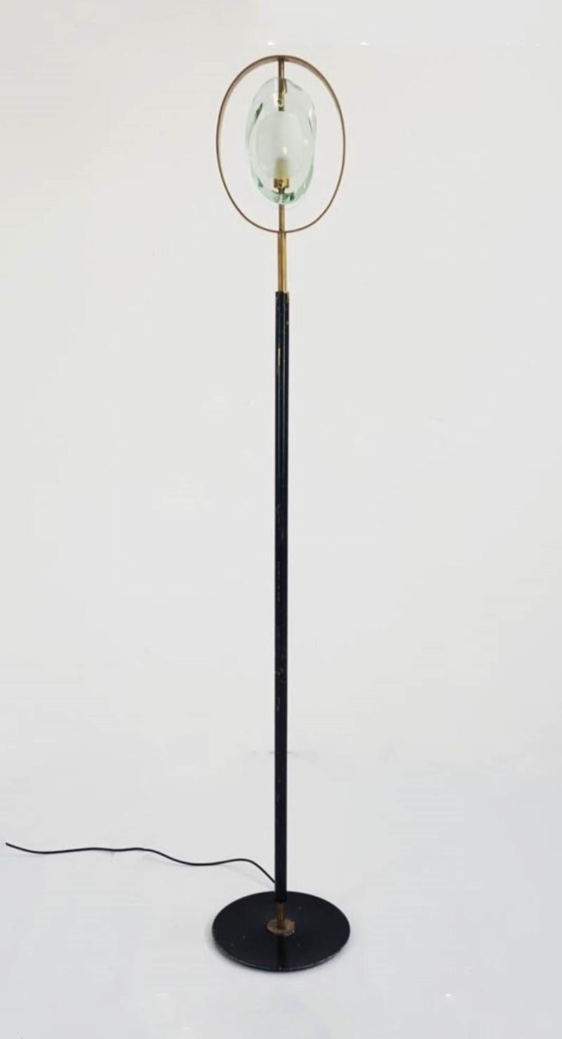 Italian Pair of Max Ingrand Floor Lamps for Fontana Arte Model 2020, Italy, 1961 For Sale