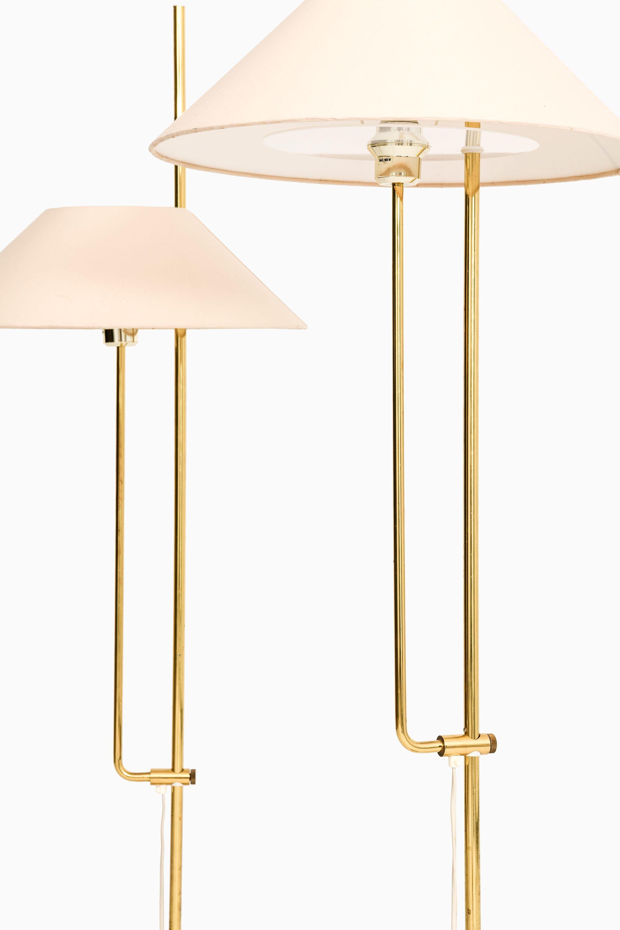 Scandinavian Modern Pair of Floor Lamps in Brass and Original Lamp Shades, 1970's For Sale