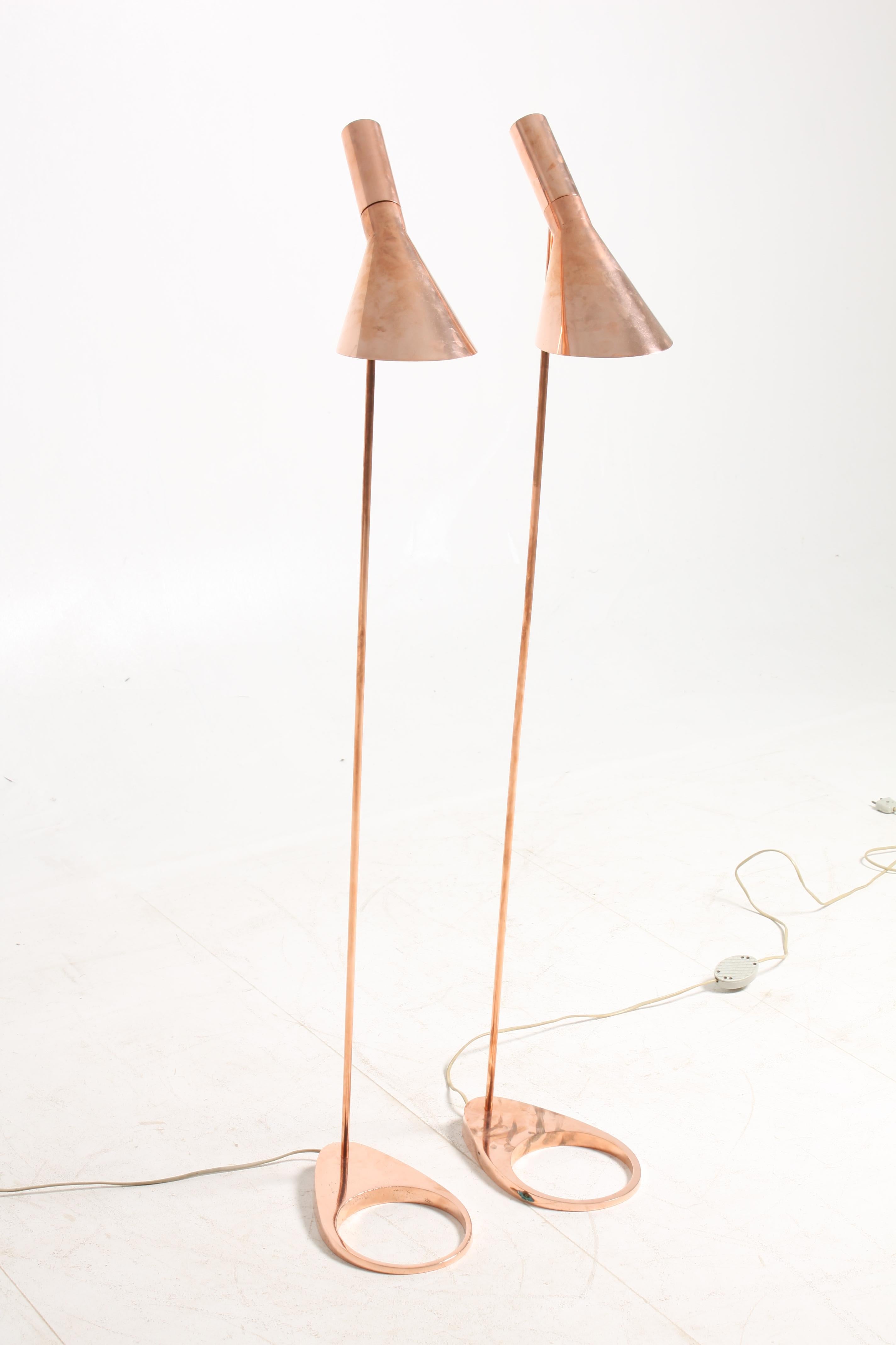 Pair of Floor Lamps in Copper by Arne Jacobsen, Scandinavian Modern, 1960s 4