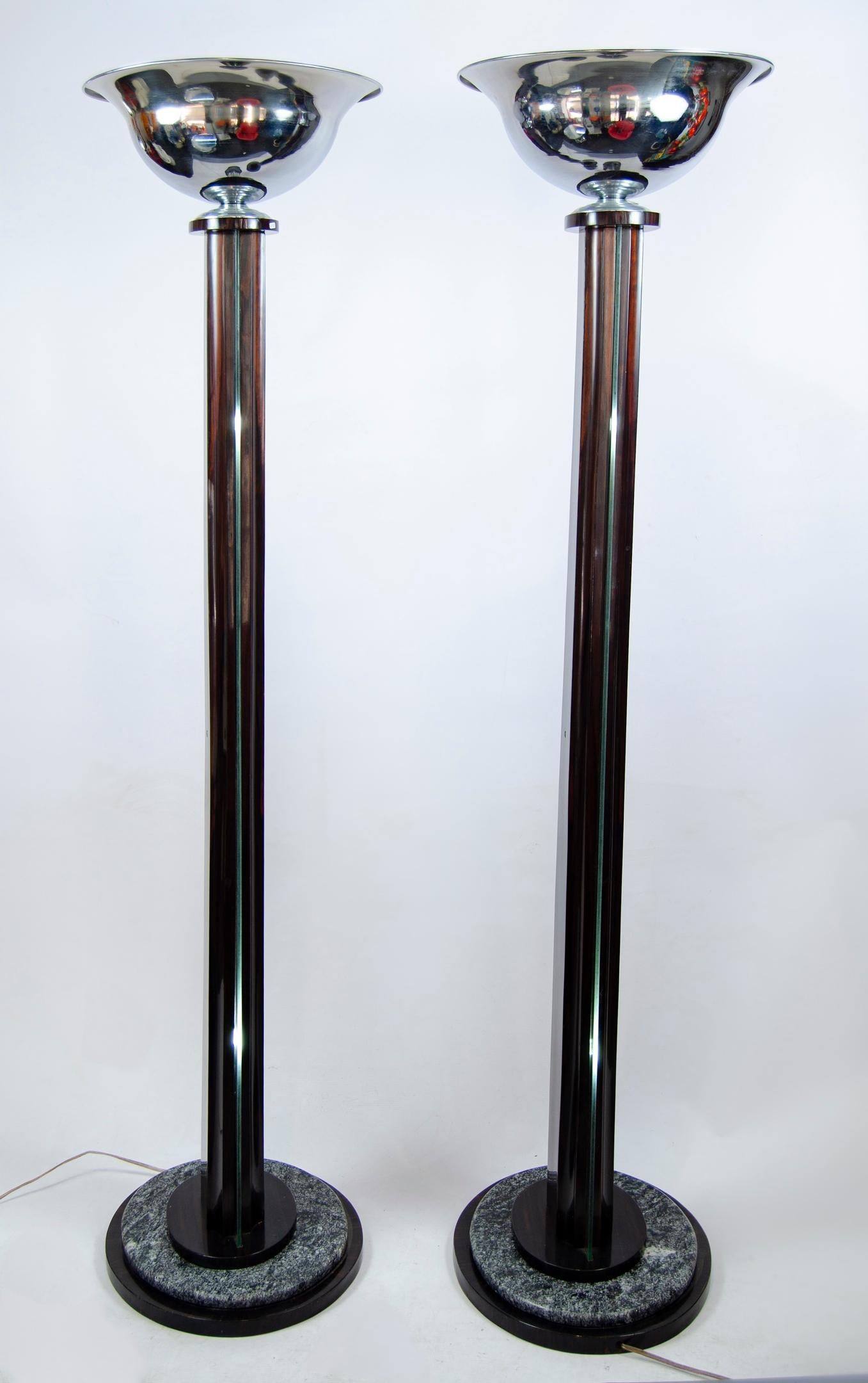 French Pair of Floor Lamps in Wood and Glass For Sale