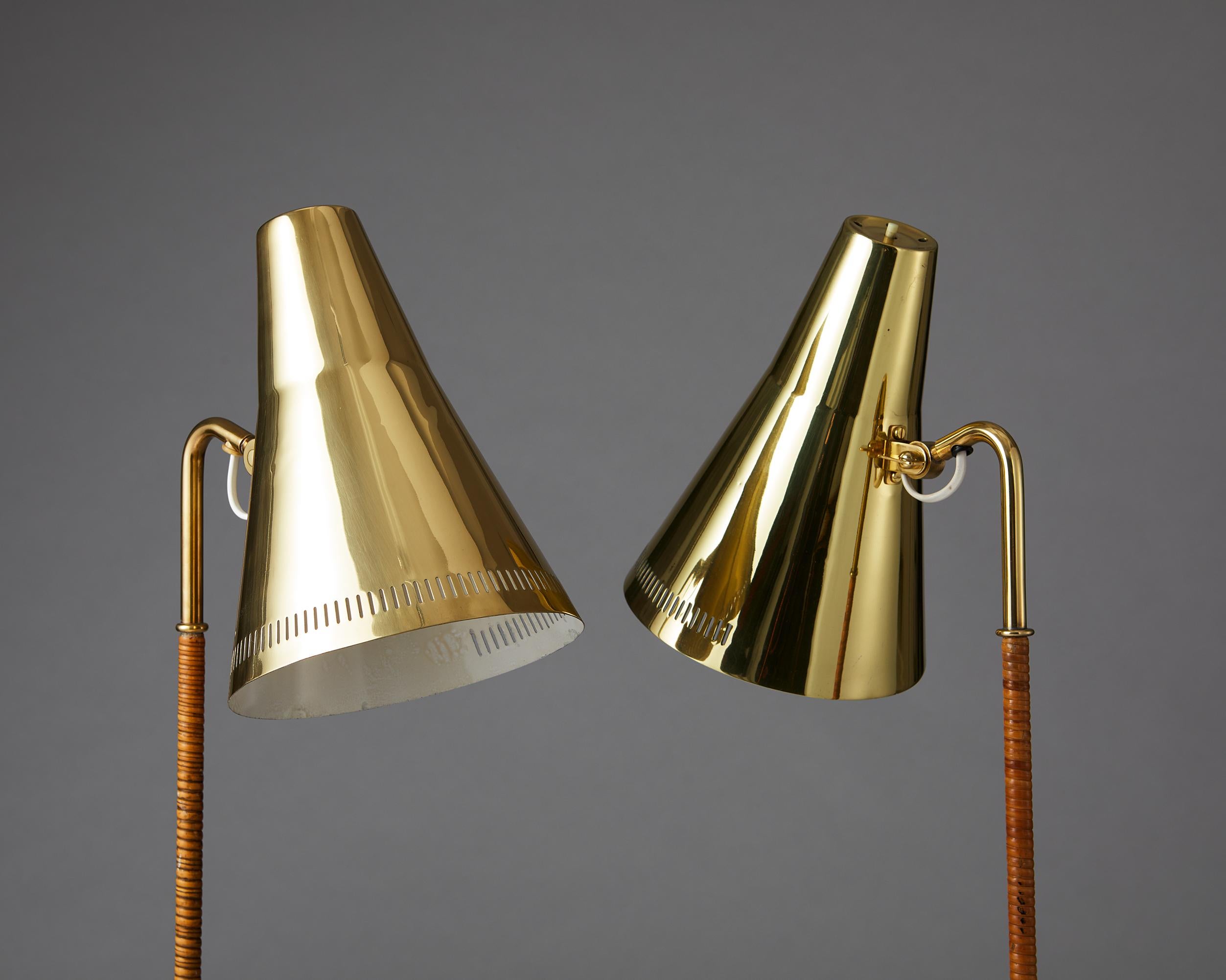 Pair of Floor Lamps Model 9628 Designed by Paavo Tynell for Taito Oy In Good Condition In Stockholm, SE