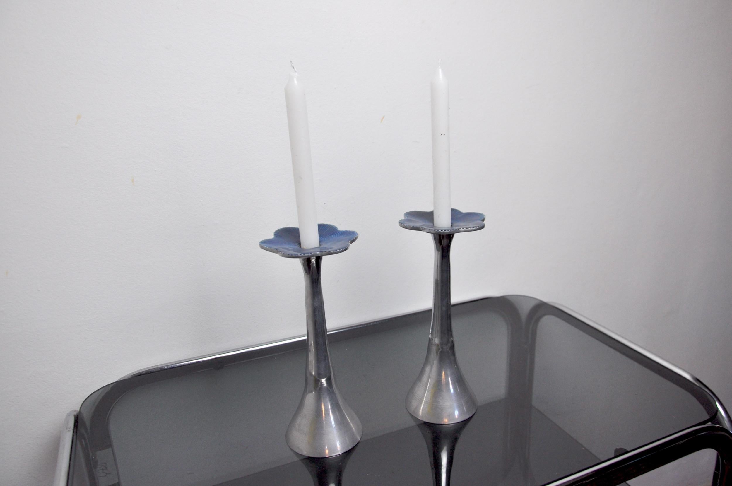 Pair of Floral Brutalist Candlesticks by David Marshall, 1980, Spain In Good Condition For Sale In BARCELONA, ES