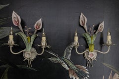 Paire d'appliques florales Calla Lily de couleur pastel en métal et verre de cristal, 1970