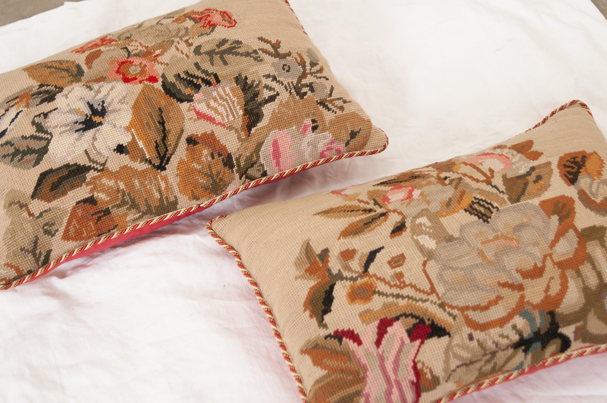 Pair of  Floral Lumbar Needlepoint Pillows In Good Condition For Sale In Baton Rouge, LA