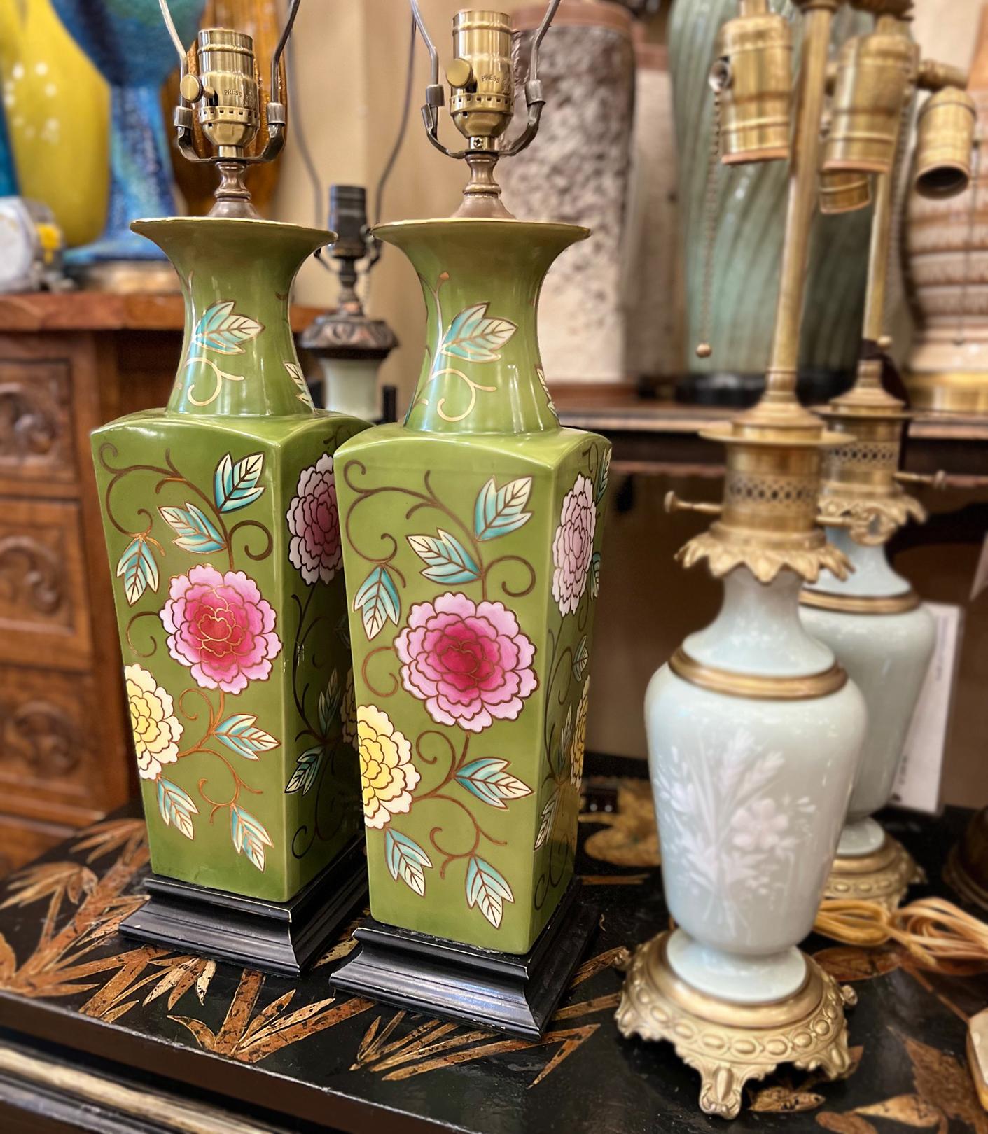 Pair of Floral Porcelain Lamps For Sale 1