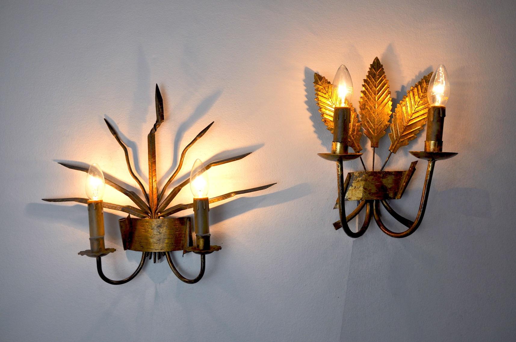 Paire d'appliques à fleurs par Ferroarte, Régence, Espagne, 1970 Bon état - En vente à BARCELONA, ES