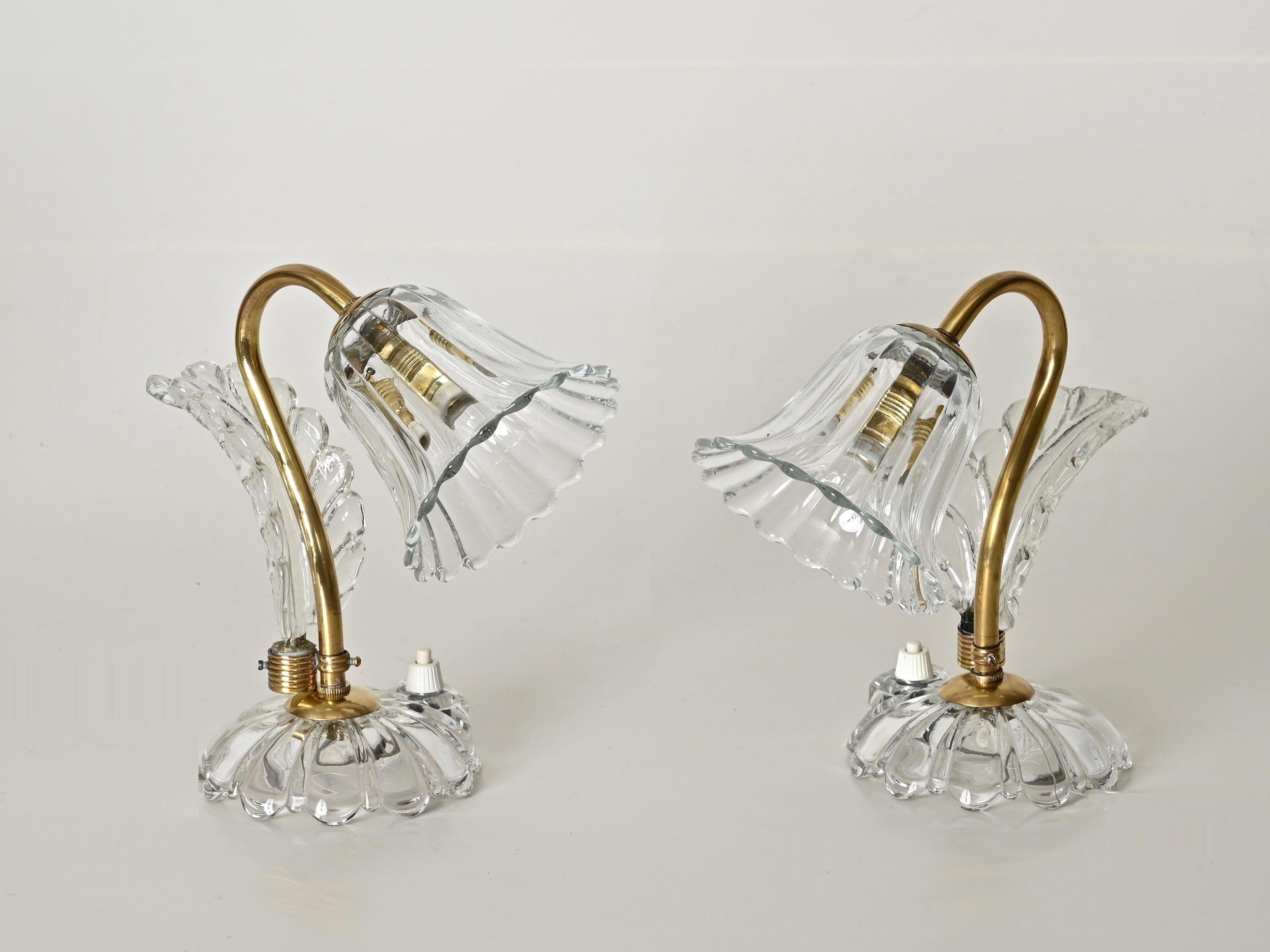 Barovier Paar Glocken-Tischlampen aus Murano-Glas und Messing, Italien 1940er Jahre im Angebot 6