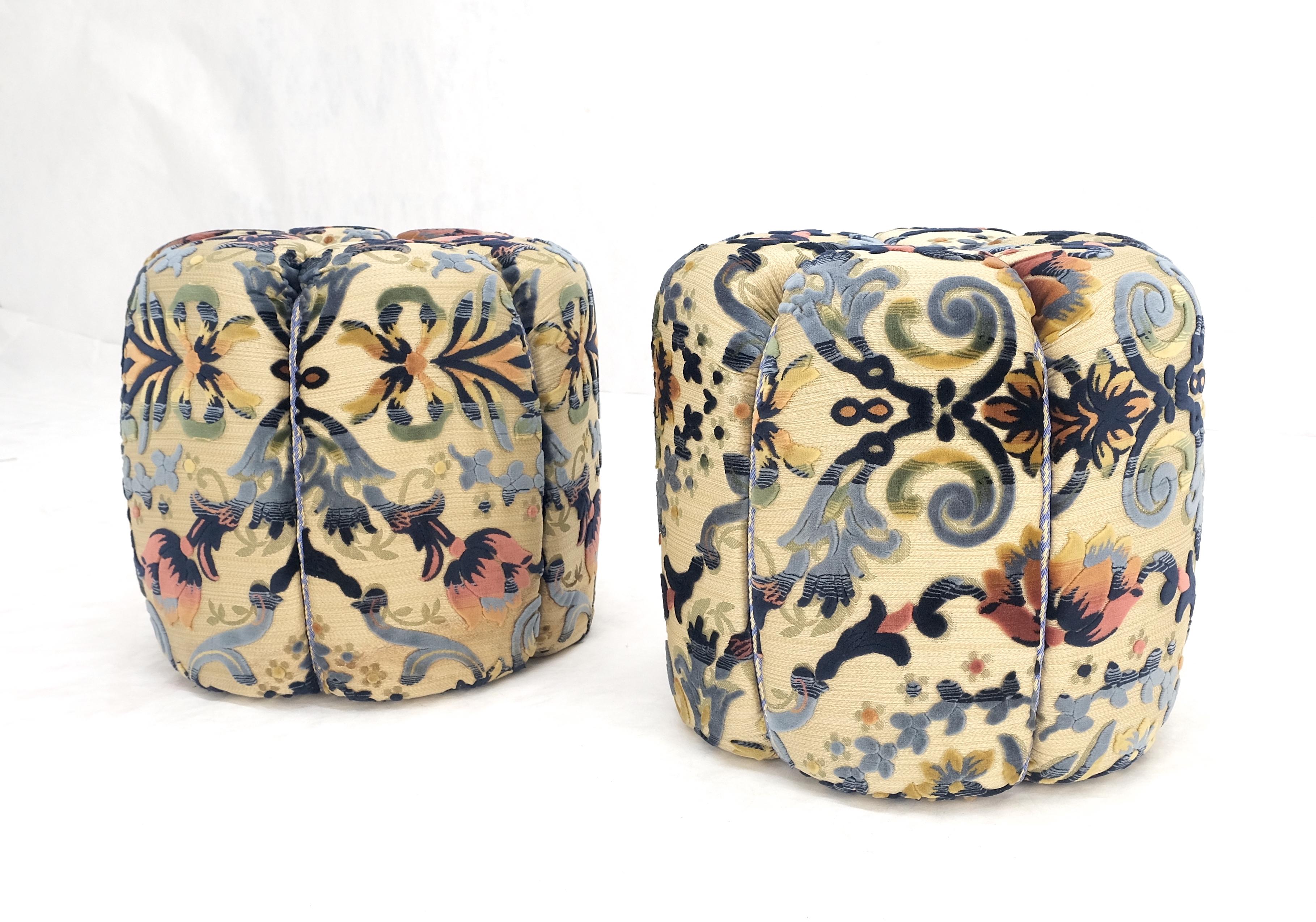 Pair of Floral Upholstery Custom Studio Made Ottomans Poufs Benches Stool MINT! In Excellent Condition For Sale In Rockaway, NJ
