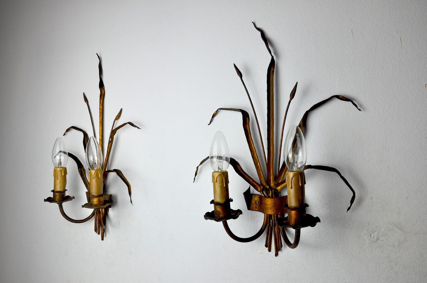 Spanish Pair of Floral Wall Lamps by Ferro Arte, Spain, circa 1960 For Sale