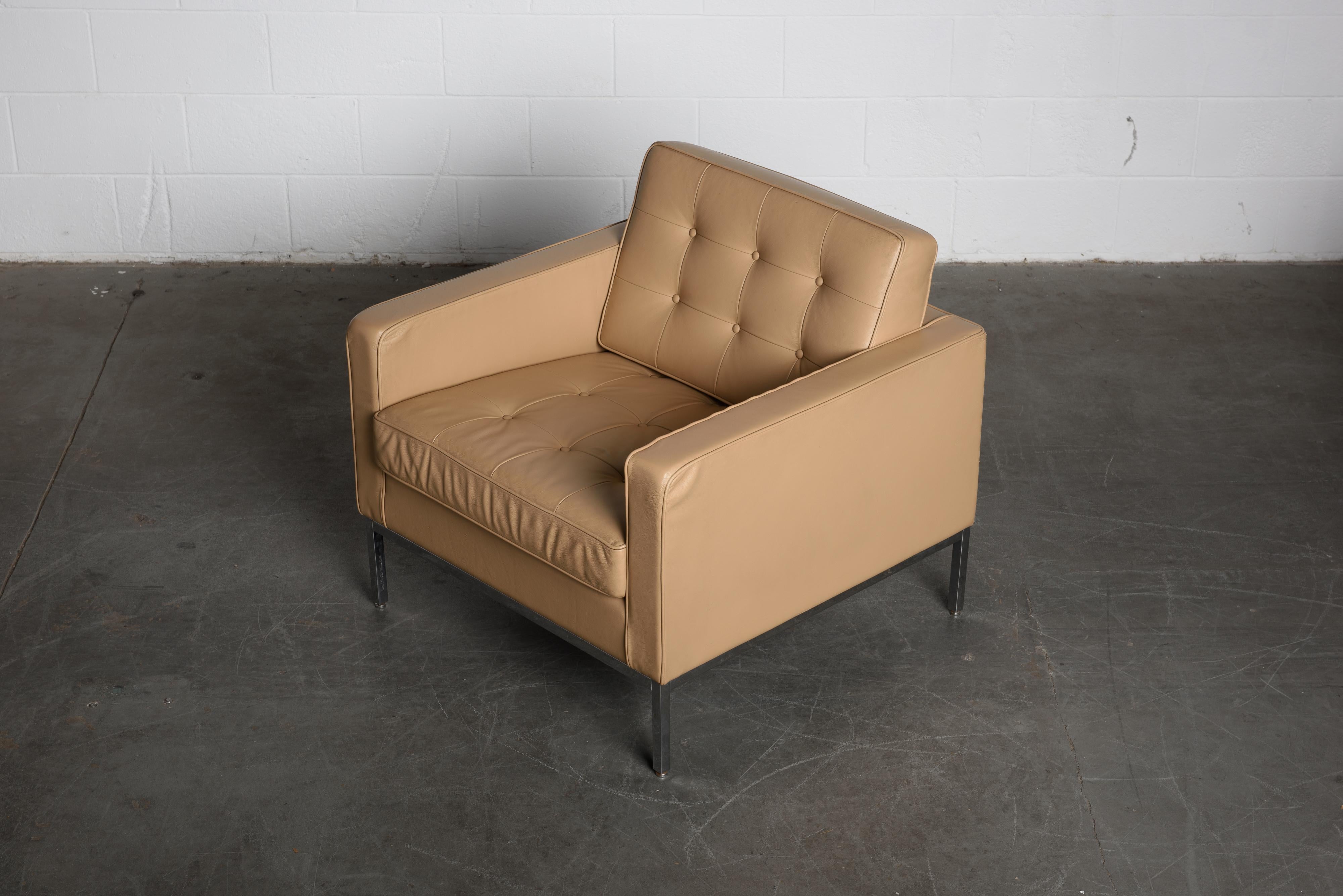 Pair of Florence Knoll Leather Lounge Chairs for Knoll Studio, Signed 2