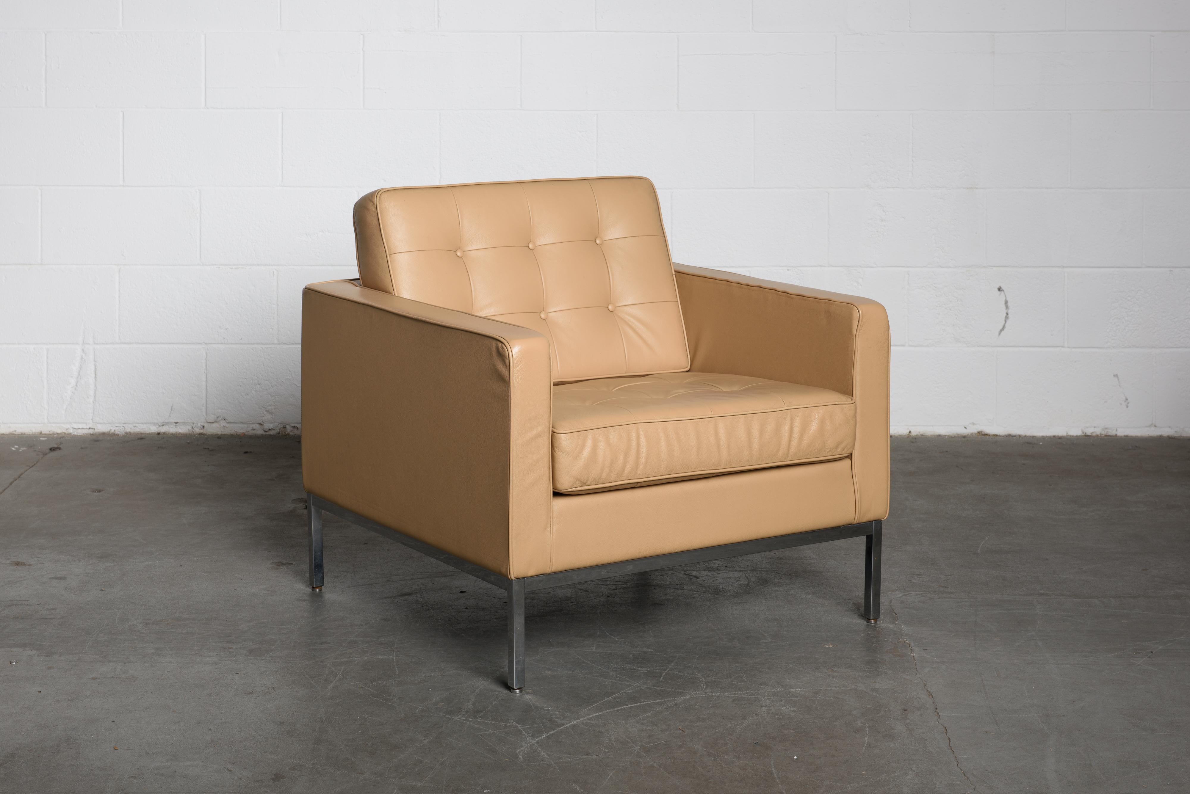 American Pair of Florence Knoll Leather Lounge Chairs for Knoll Studio, Signed