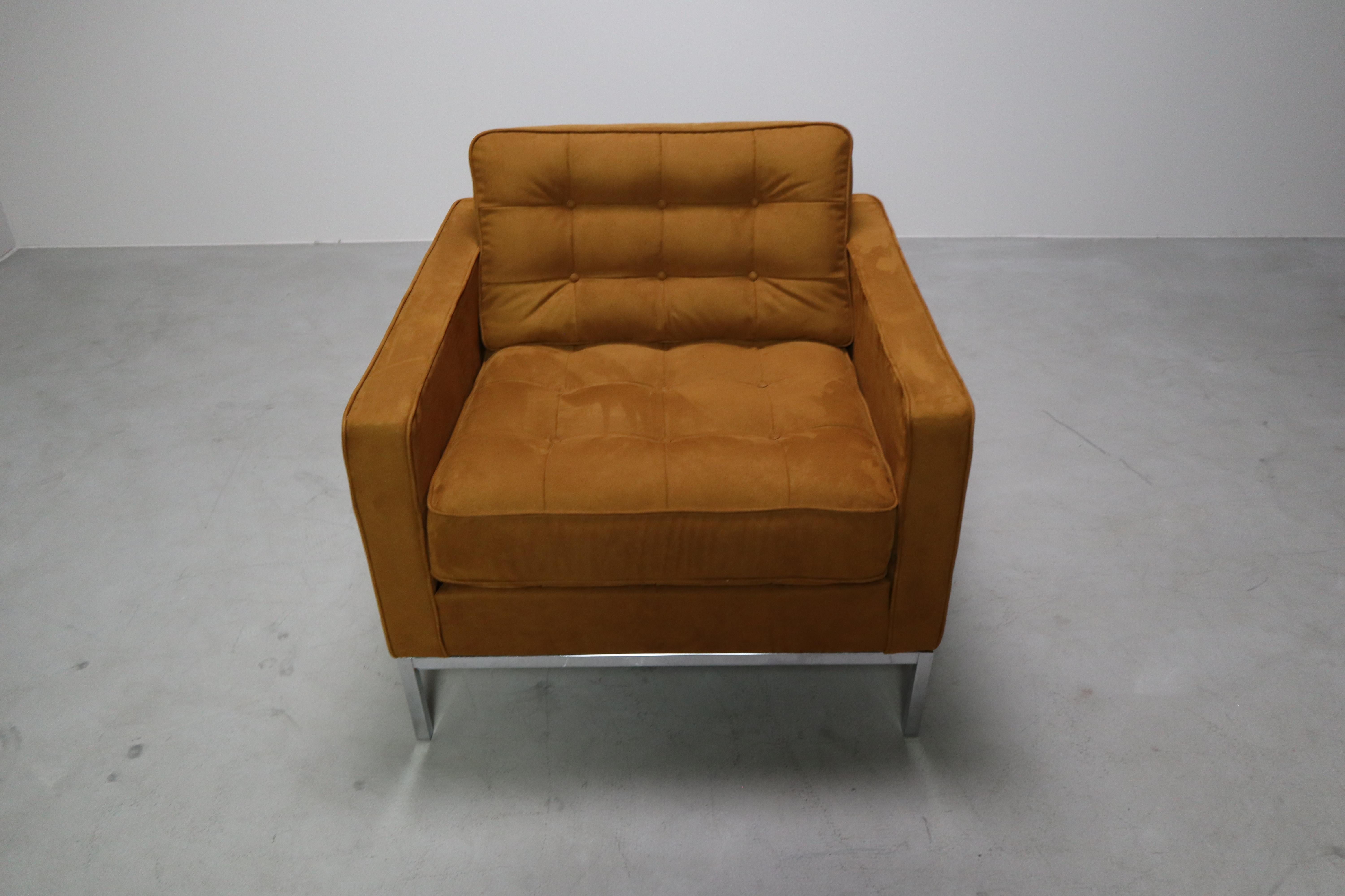 Pair of Florence Knoll lounge chairs for Knoll International For Sale 3