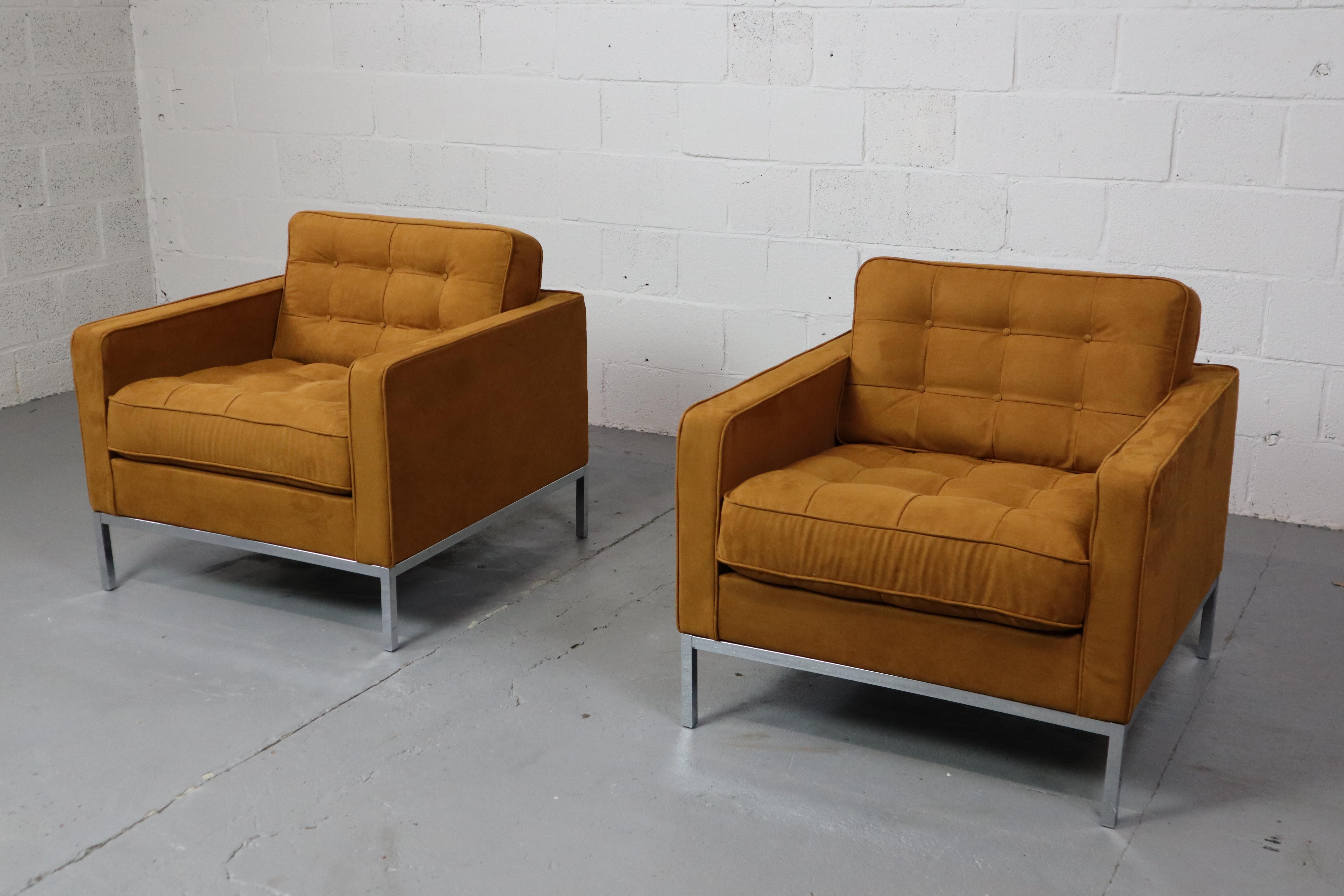 Pair of Florence Knoll lounge chairs for Knoll International For Sale 9