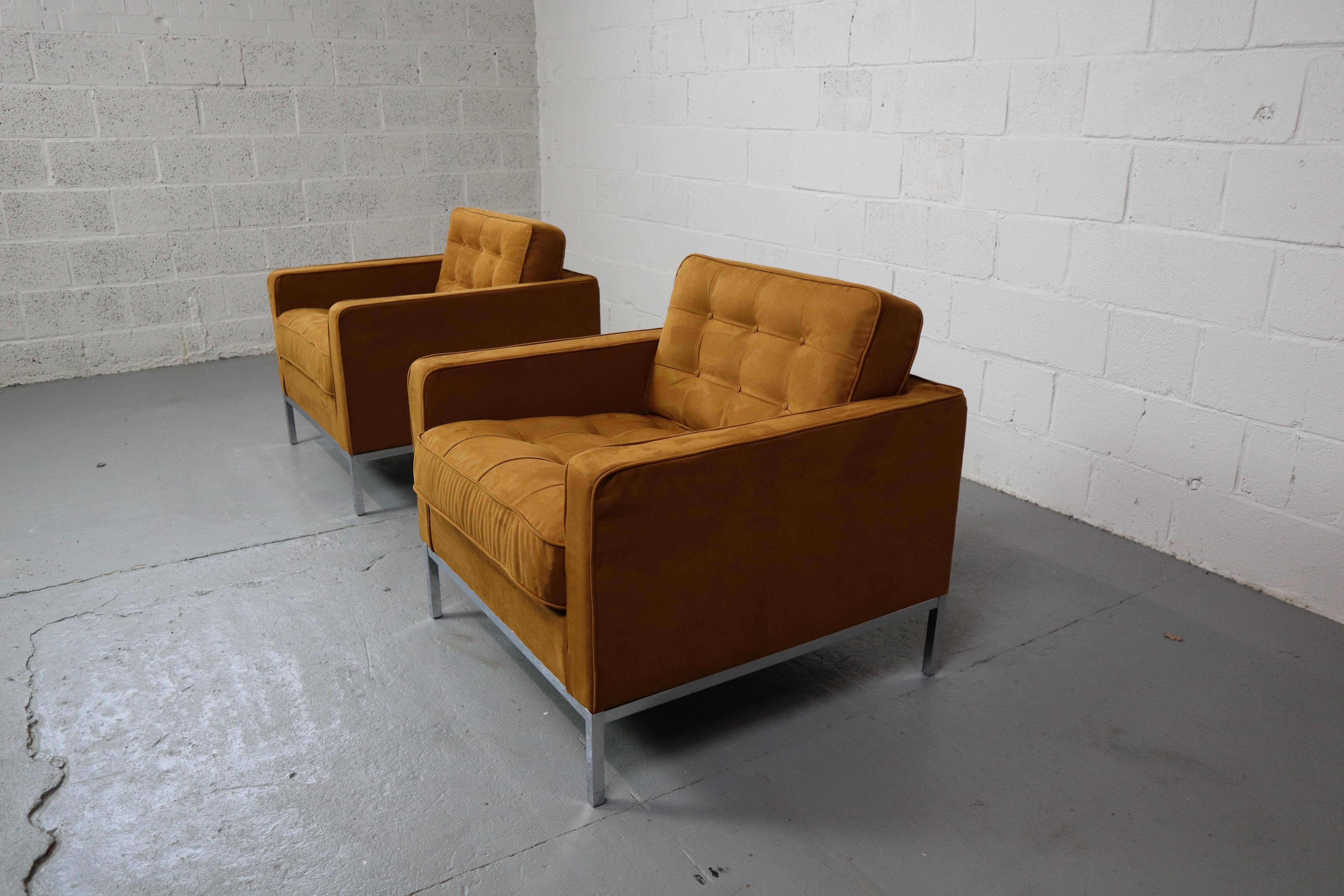 Pair of Florence Knoll lounge chairs for Knoll International In Good Condition For Sale In Langemark-Poelkapelle, BE