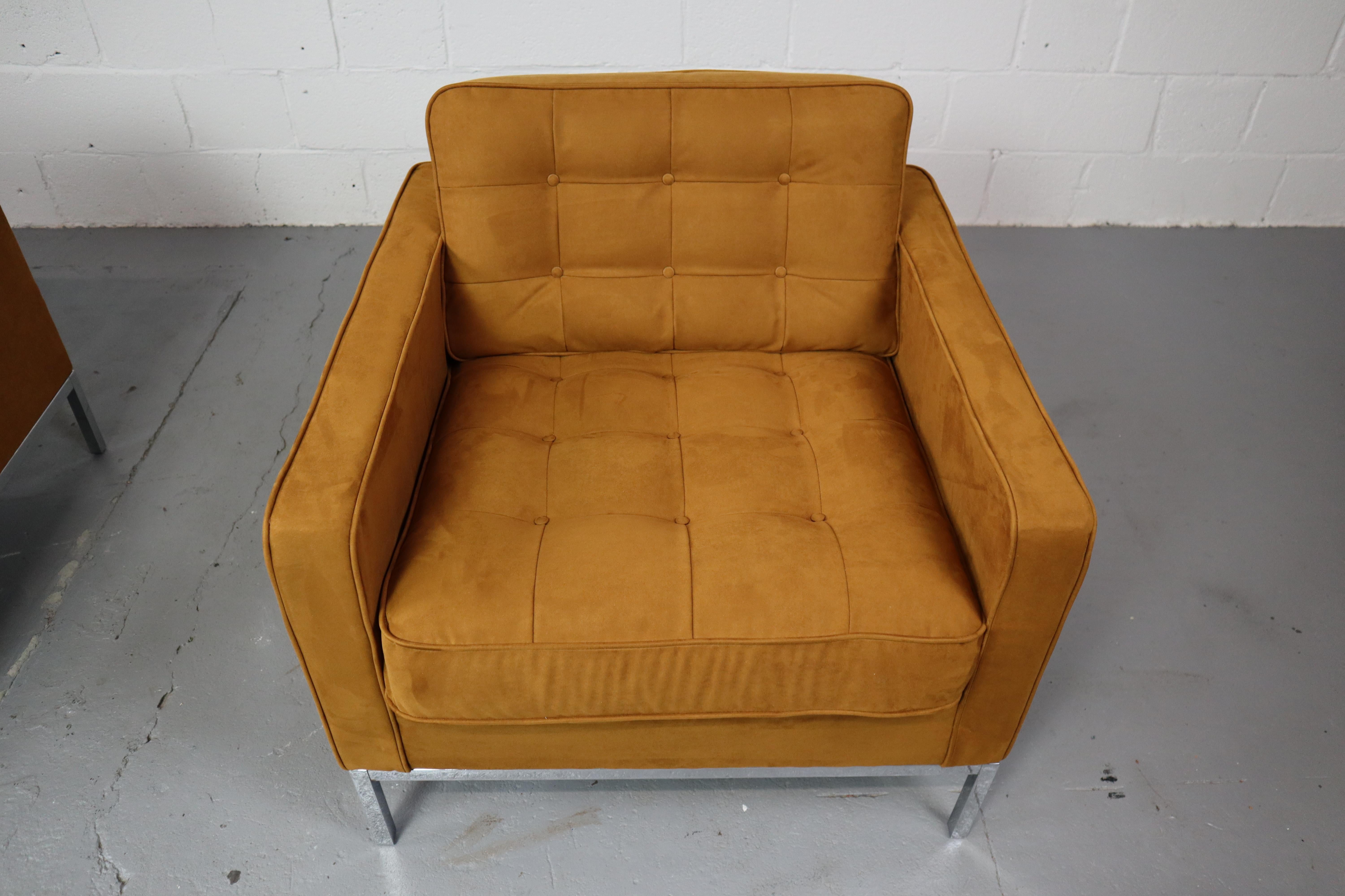 20th Century Pair of Florence Knoll lounge chairs for Knoll International For Sale